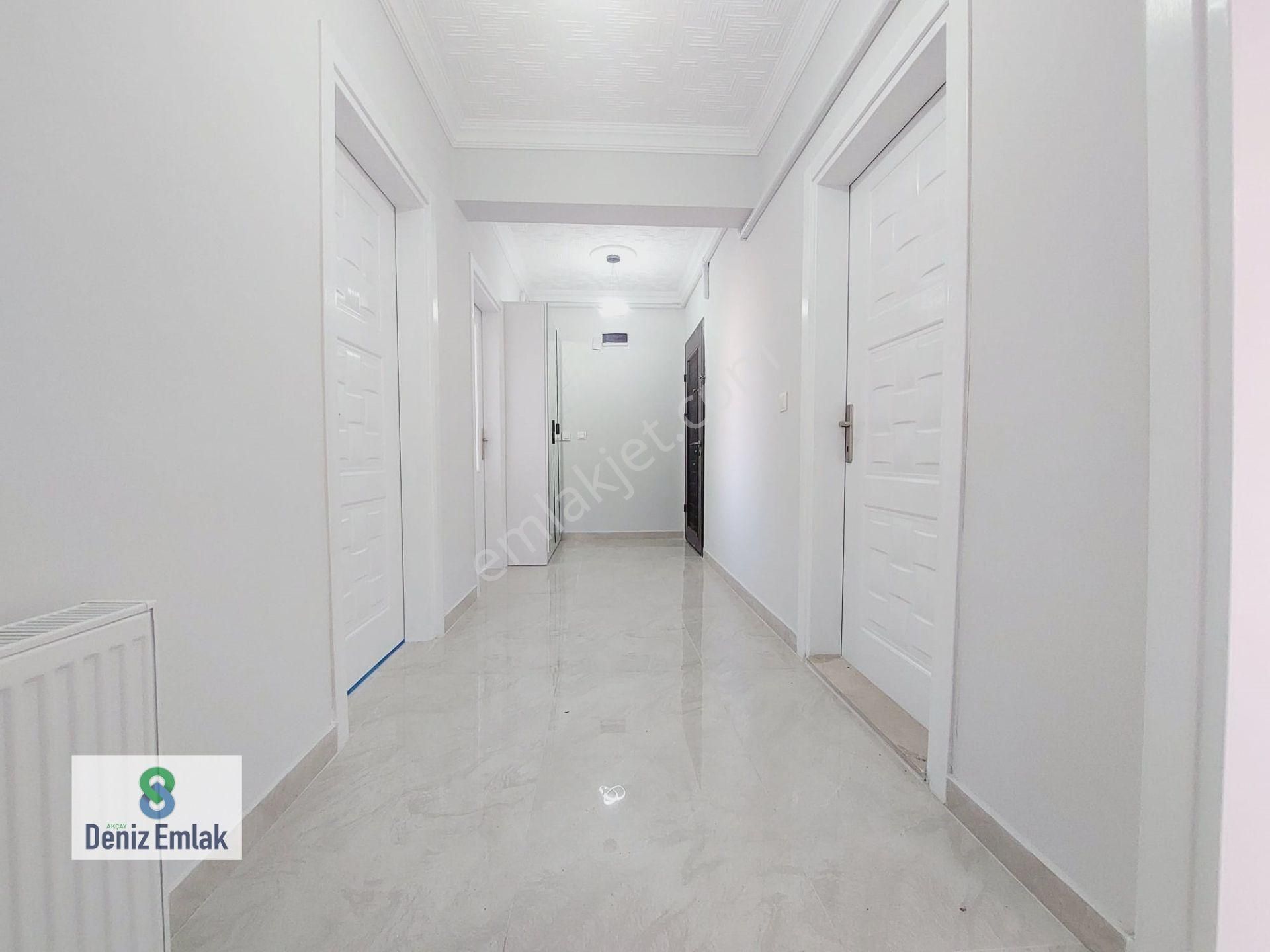 Denizden Akçayda Öncephe Arakat Yeşil Alan Manzaralı Satılık 2+1 Daire. - Görsel 15