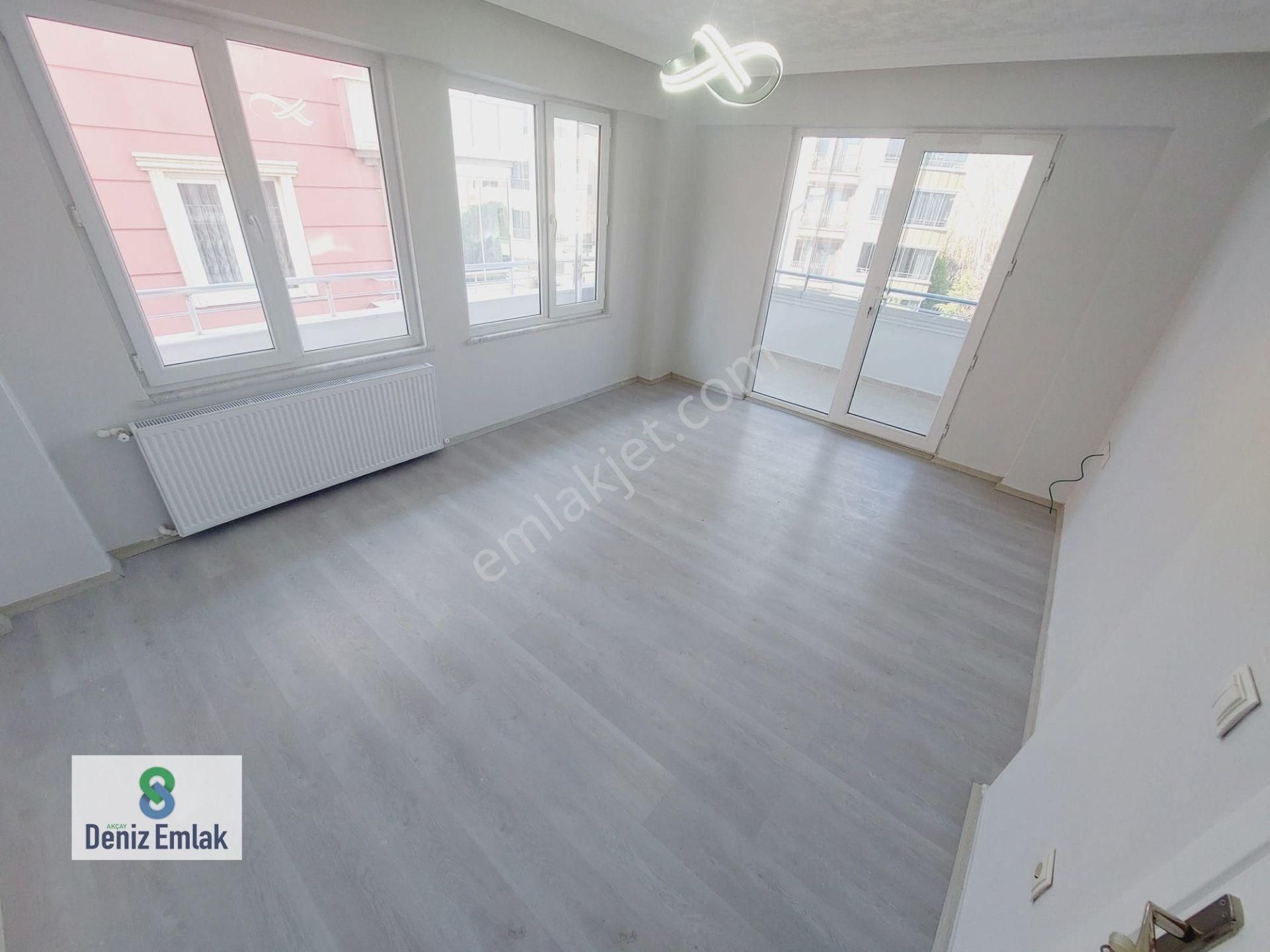 Denizden Akçayda Öncephe Arakat Yeşil Alan Manzaralı Satılık 2+1 Daire. - Görsel 31