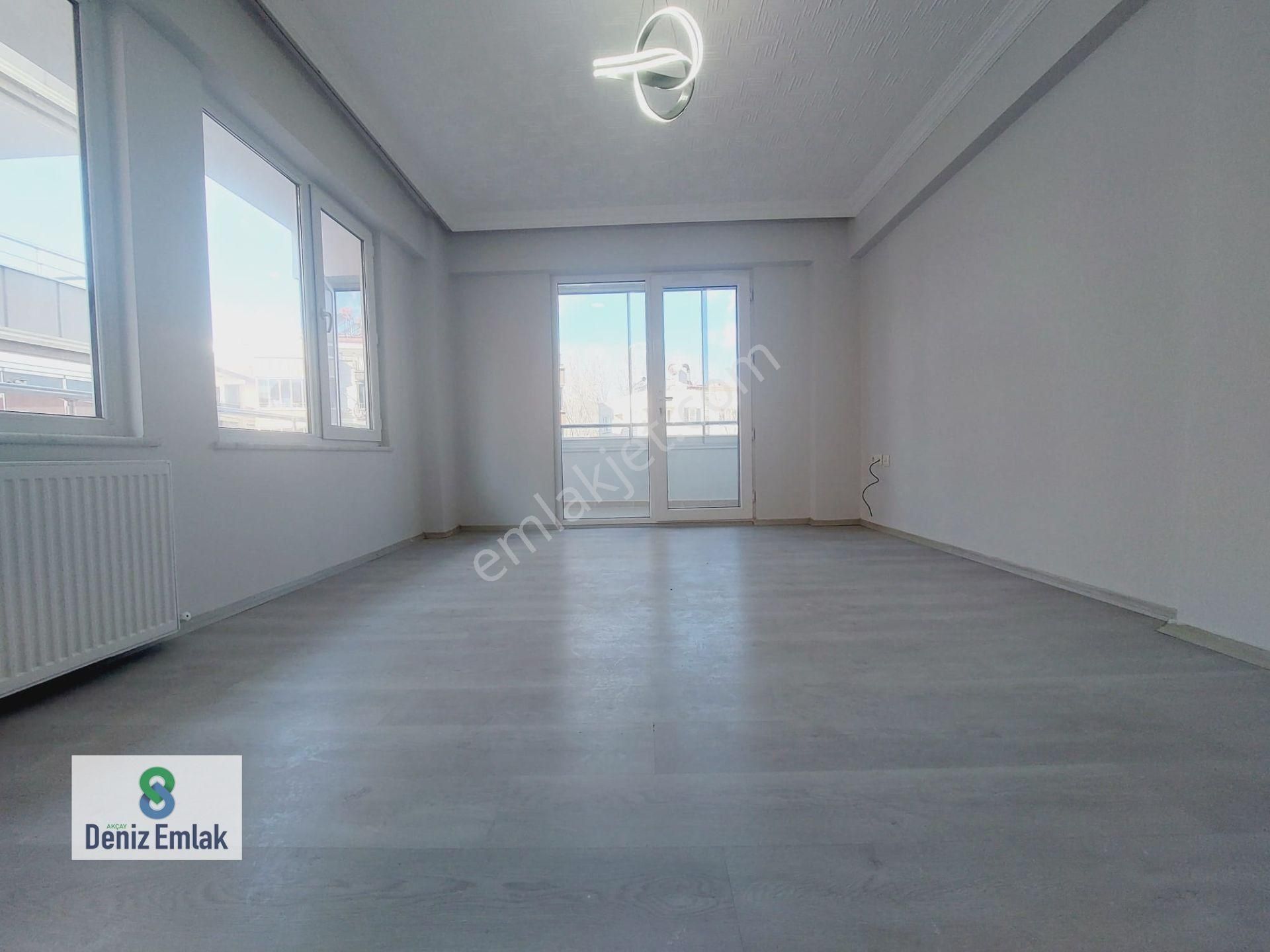 Denizden Akçayda Öncephe Arakat Yeşil Alan Manzaralı Satılık 2+1 Daire. - Görsel 32