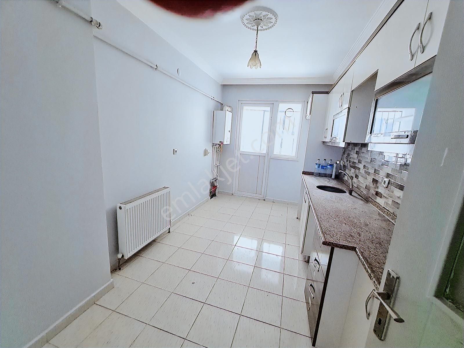 Kıbıs Koyunde Mimar Sinan Lise Karsısında 3+1 Giriş Kiralık - Görsel 27