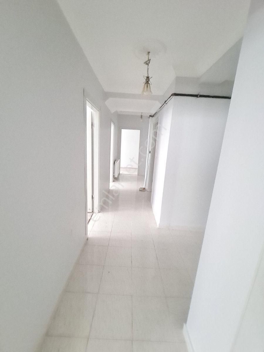 Kıbıs Koyunde Mimar Sinan Lise Karsısında 3+1 Giriş Kiralık - Görsel 25