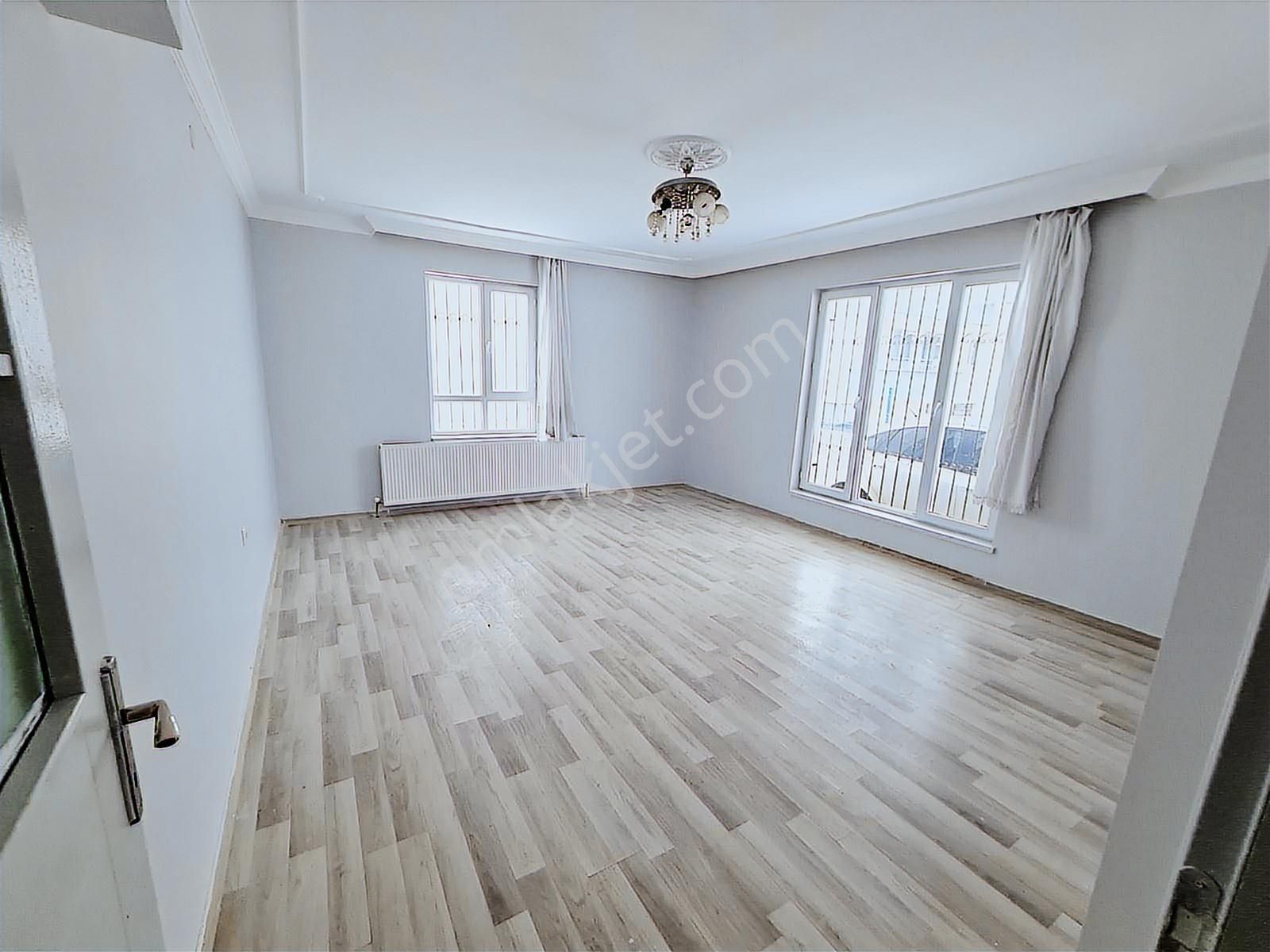 Kıbıs Koyunde Mimar Sinan Lise Karsısında 3+1 Giriş Kiralık - Görsel 19