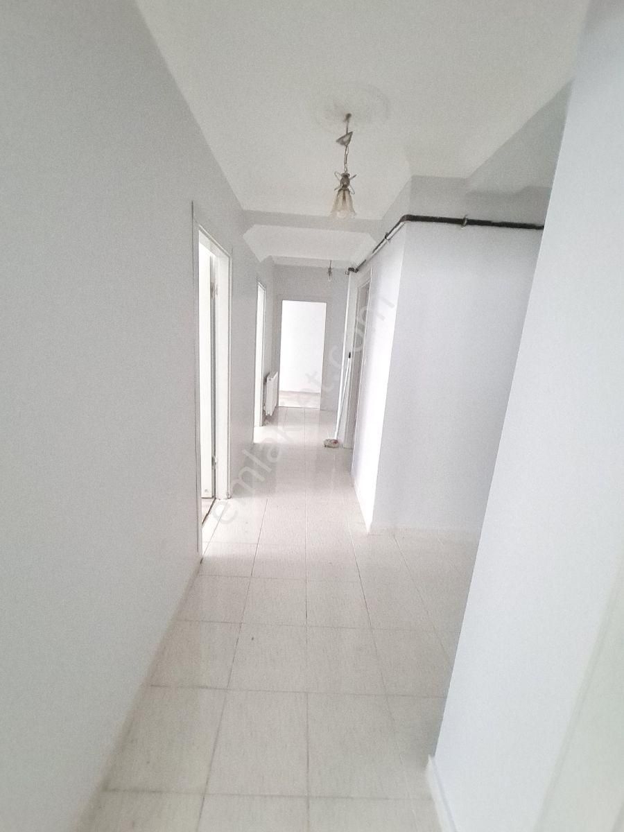 Kıbıs Koyunde Mimar Sinan Lise Karsısında 3+1 Giriş Kiralık - Görsel 13