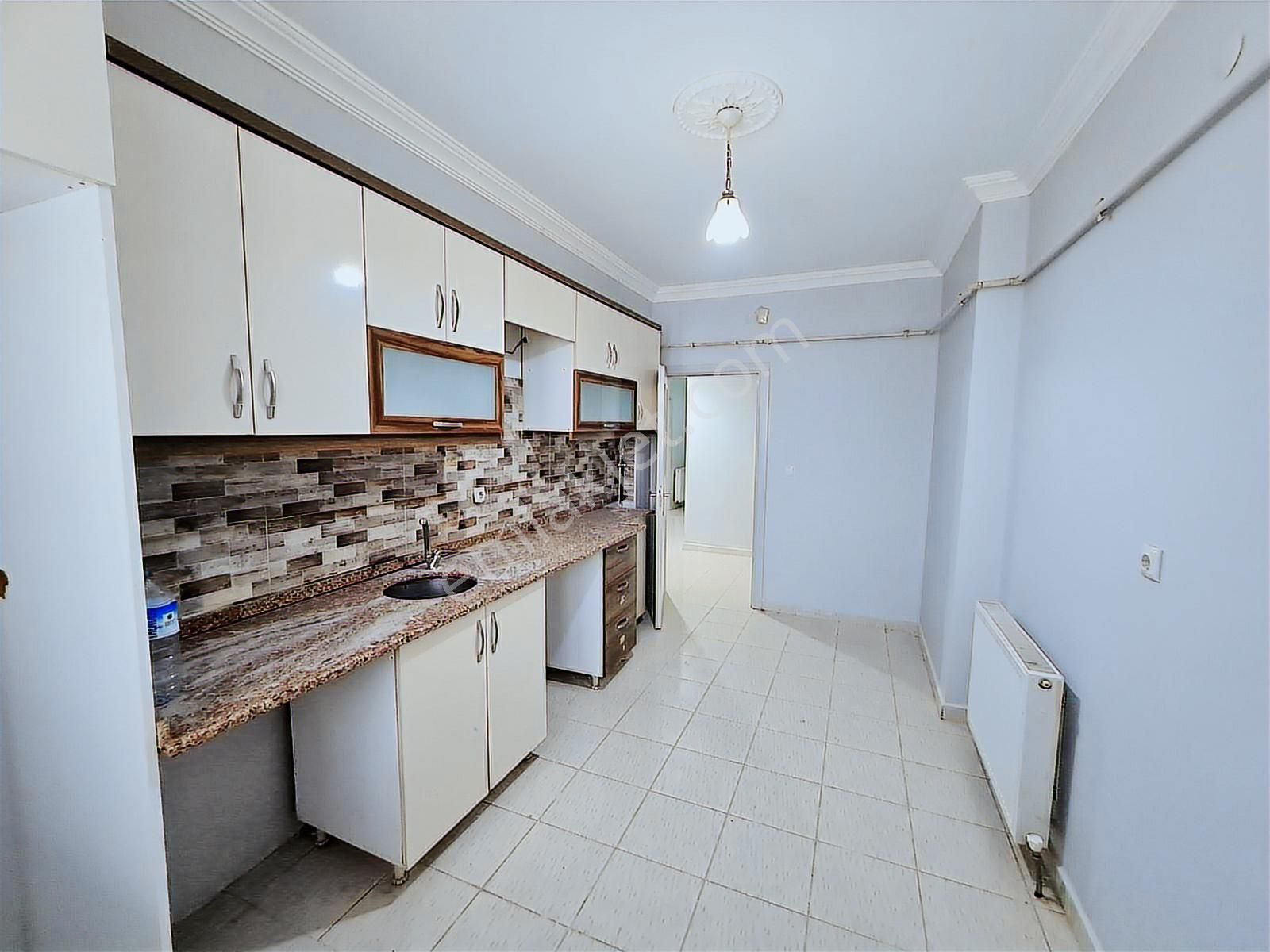 Kıbıs Koyunde Mimar Sinan Lise Karsısında 3+1 Giriş Kiralık - Görsel 15