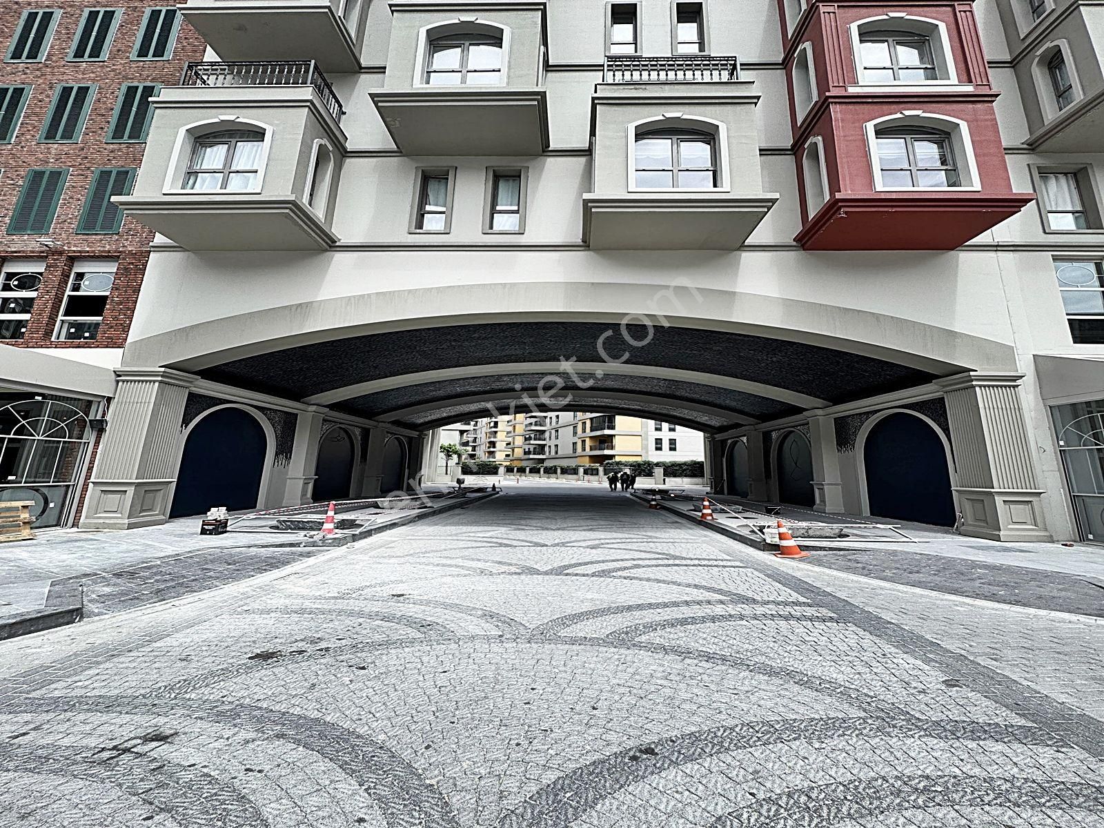 Cadde34 Yapı'dan Bahçeşehire Komşu Meydan Ardıçlı'da Full Konsept 3.5+1 Sıfır Satılık Daireler - Görsel 16