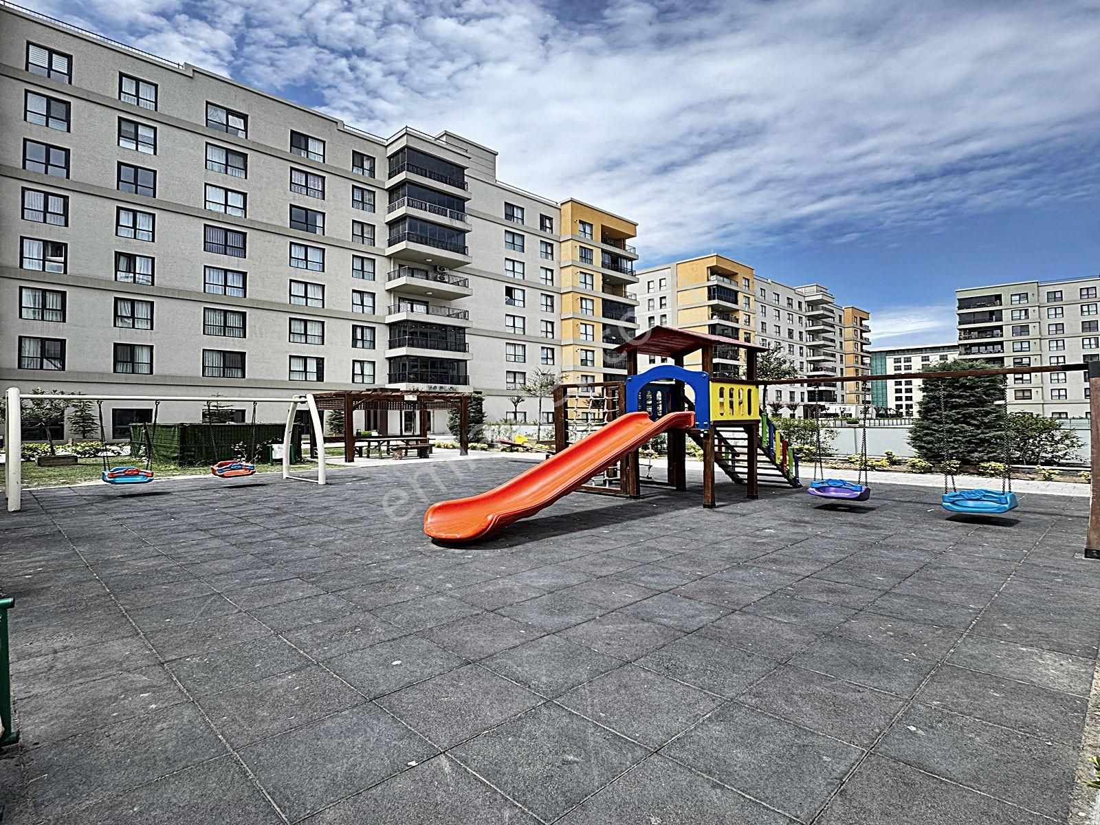 Cadde34 Yapı'dan Bahçeşehire Komşu Meydan Ardıçlı'da Full Konsept 3.5+1 Sıfır Satılık Daireler - Görsel 18