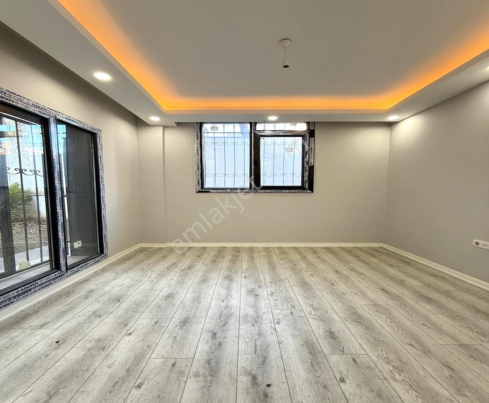 Gezgen İnşaattan Metrobüse Yakın 2+1 Müstakil Bahçeli Daire!! - Görsel 4