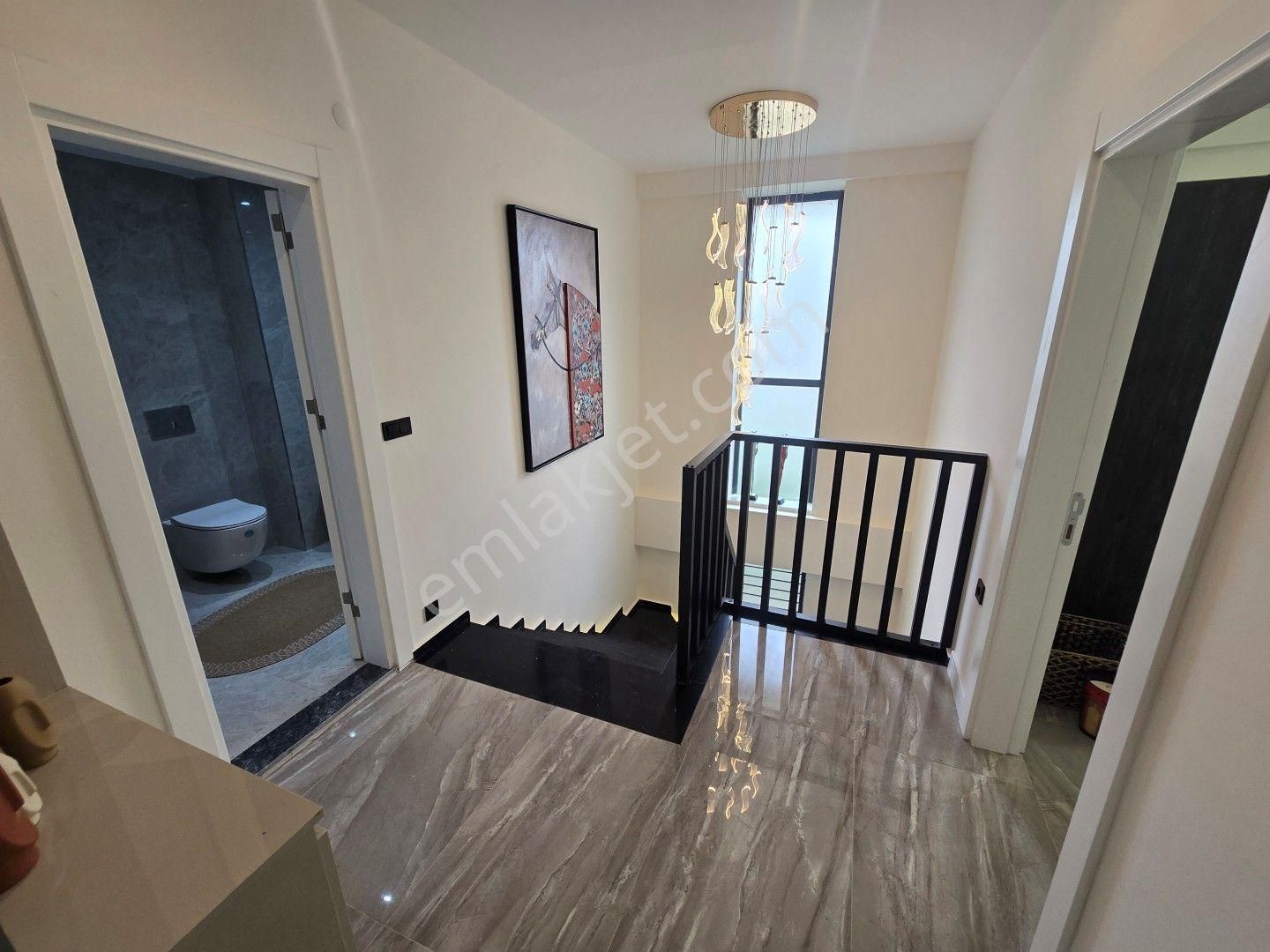 Didim,de Hayalinizdeki Müstakil Yaşam Başlıyor! 4+1 Ayrı Mutfaklı Sıfır Eşyalı Satılık Villa - Görsel 15