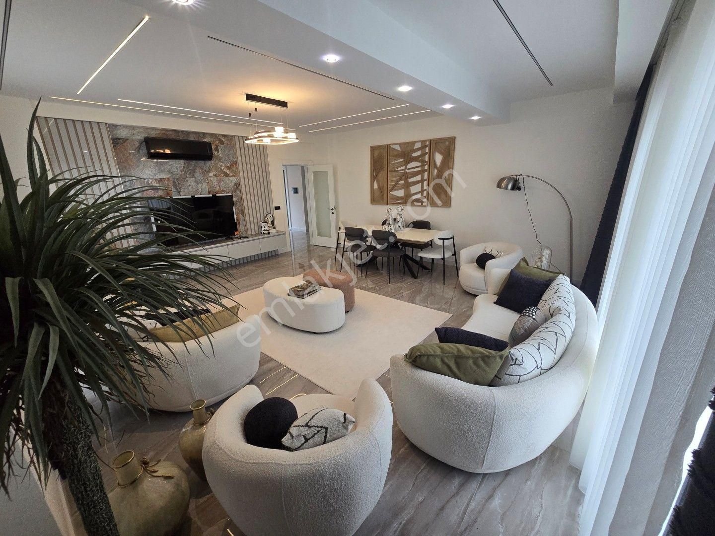 Didim,de Hayalinizdeki Müstakil Yaşam Başlıyor! 4+1 Ayrı Mutfaklı Sıfır Eşyalı Satılık Villa - Görsel 6