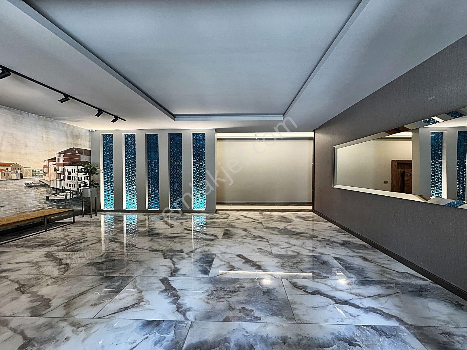 Cadde34 Yapı'dan Kısa Katlı Full Konsept Site İçerisinde Havuz Cepheli 2+1 Sıfır Satılık Daireler - Görsel 9