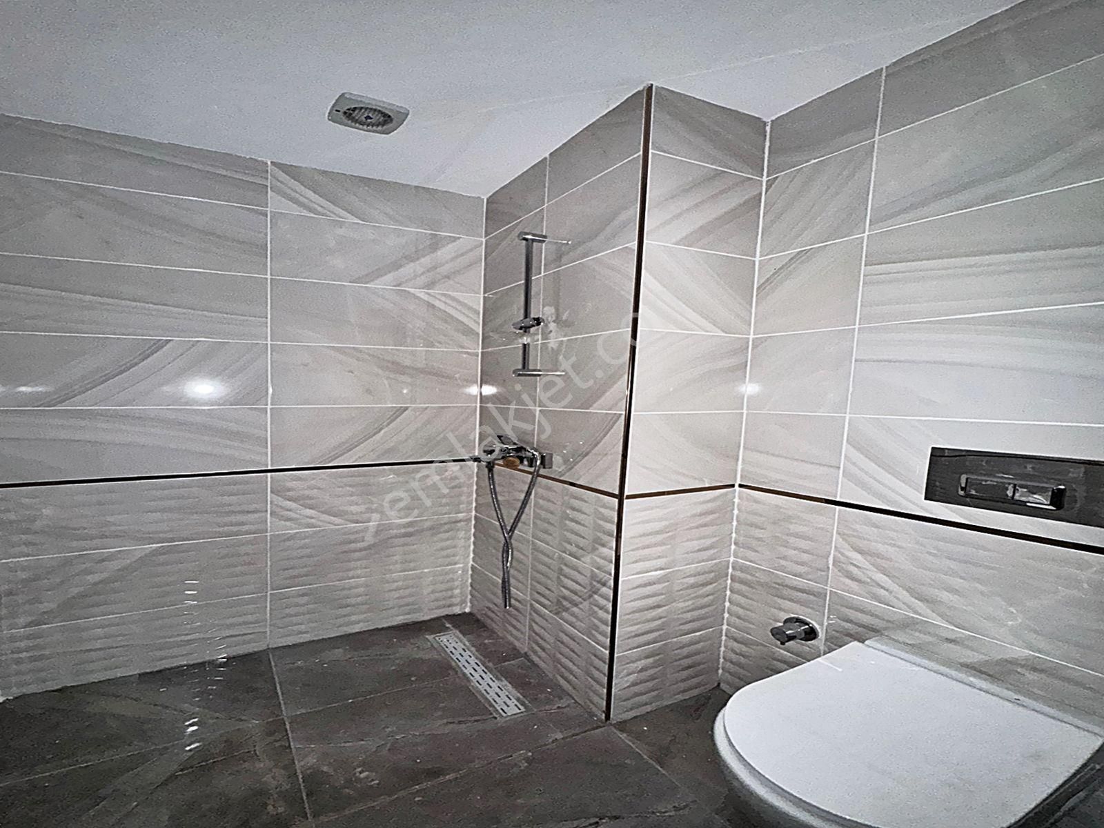 Cadde34 Yapı'dan Kısa Katlı Full Konsept Site İçerisinde Havuz Cepheli 2+1 Sıfır Satılık Daireler - Görsel 32