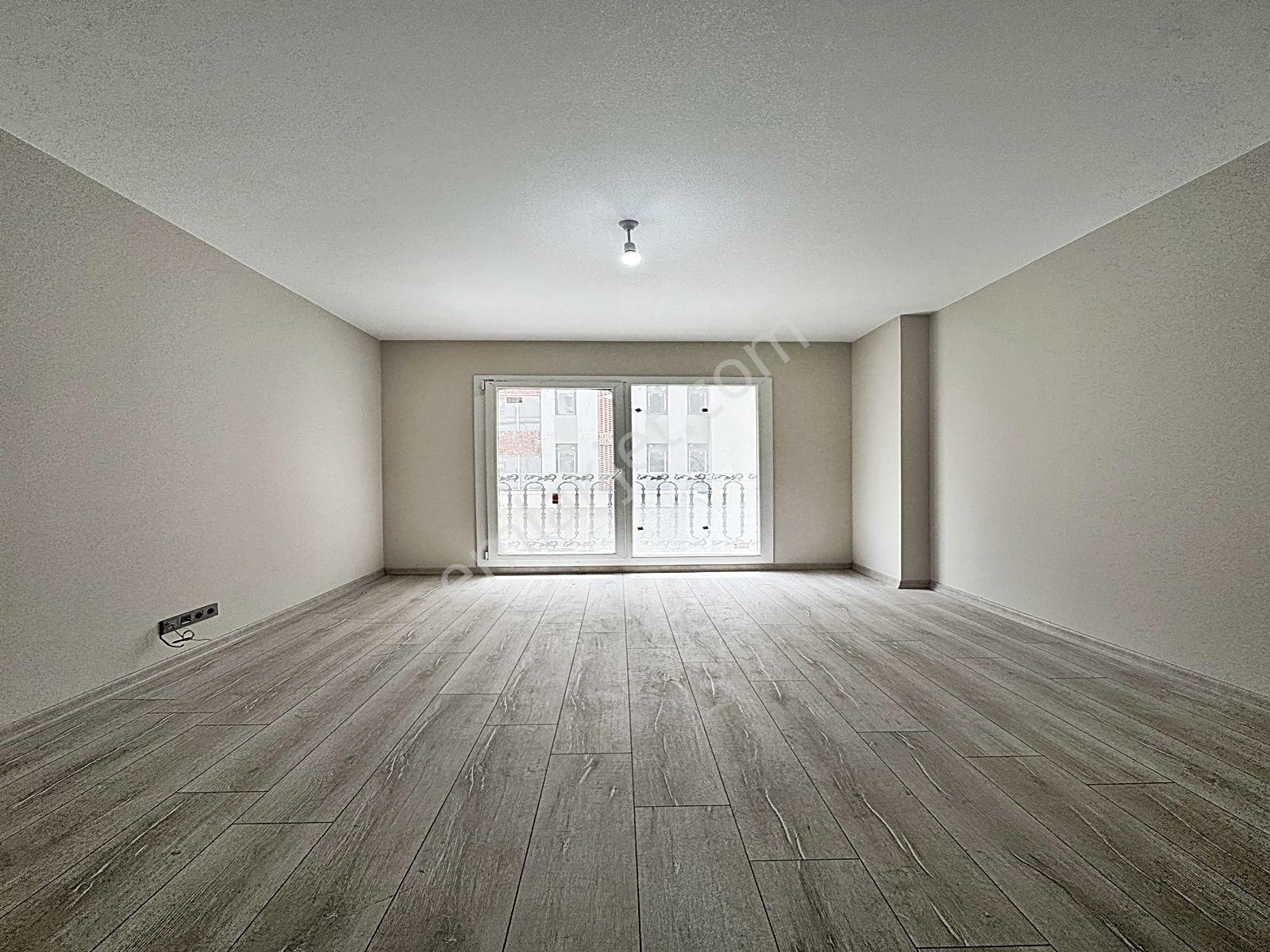 Cadde34 Yapı'dan Kısa Katlı Full Konsept Site İçerisinde Havuz Cepheli 2+1 Sıfır Satılık Daireler - Görsel 14