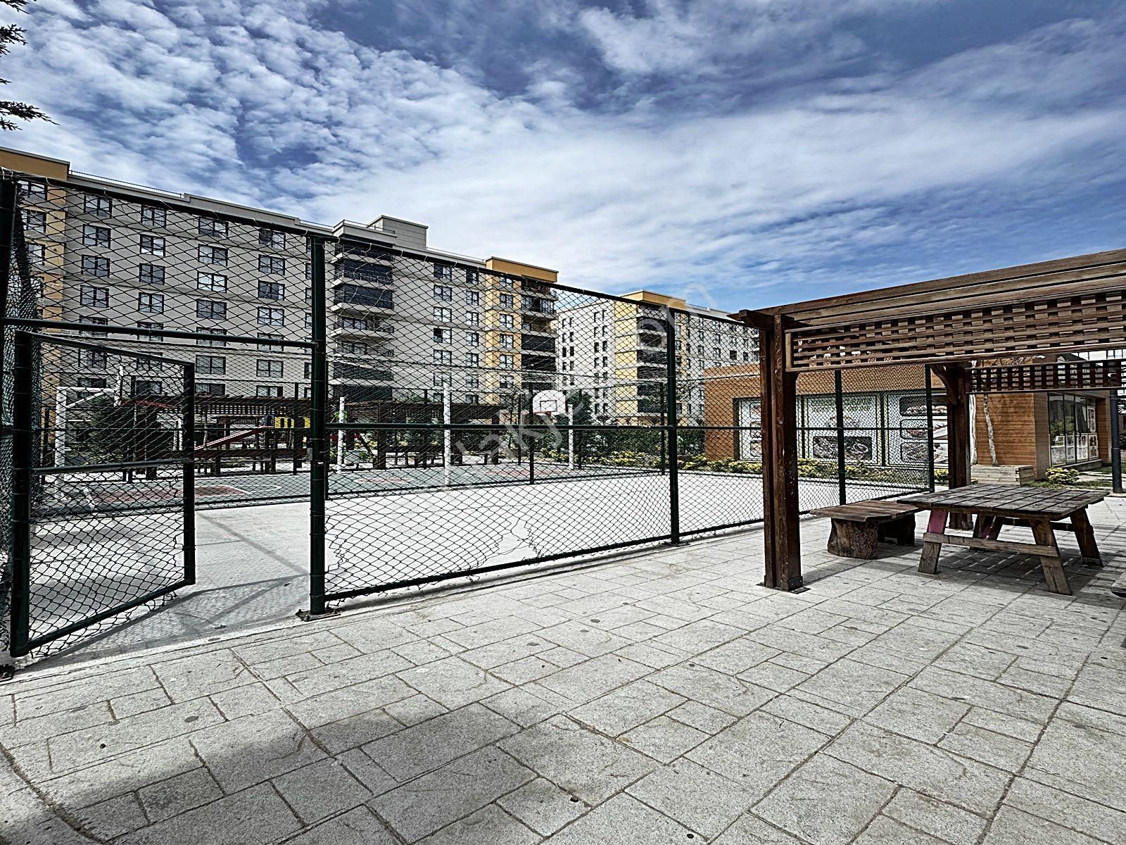 Cadde34 Yapı'dan Kısa Katlı Full Konsept Site İçerisinde Havuz Cepheli 2+1 Sıfır Satılık Daireler - Görsel 16