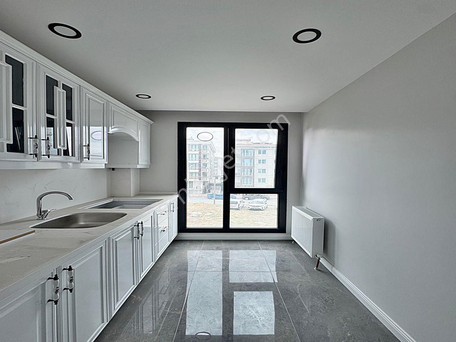 Cadde34 Yapı'dan Akevler'de Sıfır Butik Site İçerisinde Balkonlu Krediye Uygun 2+1 Satılık Daire - Görsel 5