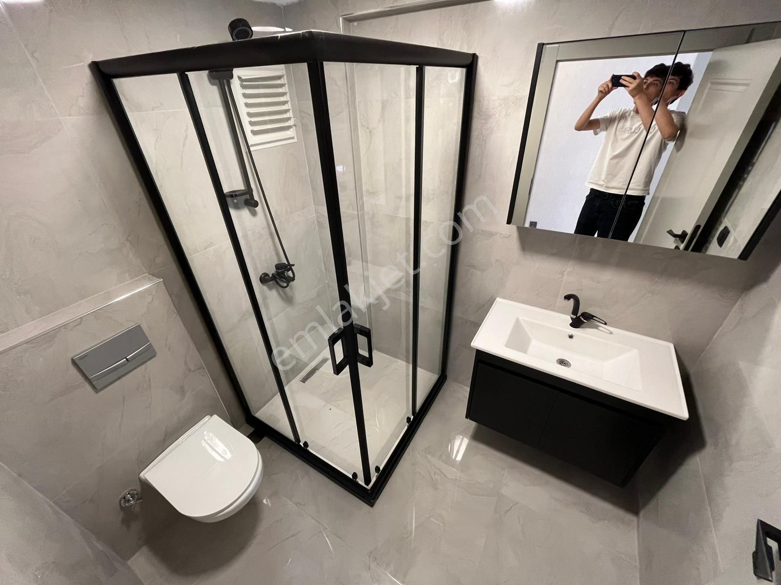 Bakırhan Emlak'tan E.banyolu Asansörlü Şık Dizaynlı 4+1 Daire █ - Görsel 25