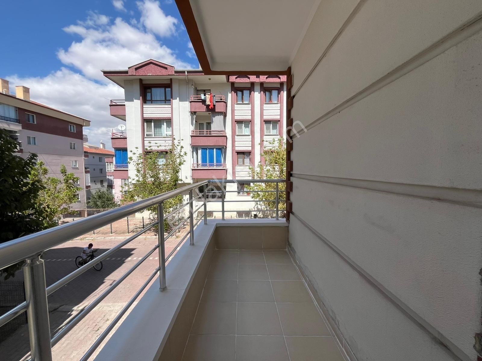 Bakırhan Emlak'tan E.banyolu Asansörlü Şık Dizaynlı 4+1 Daire █ - Görsel 9