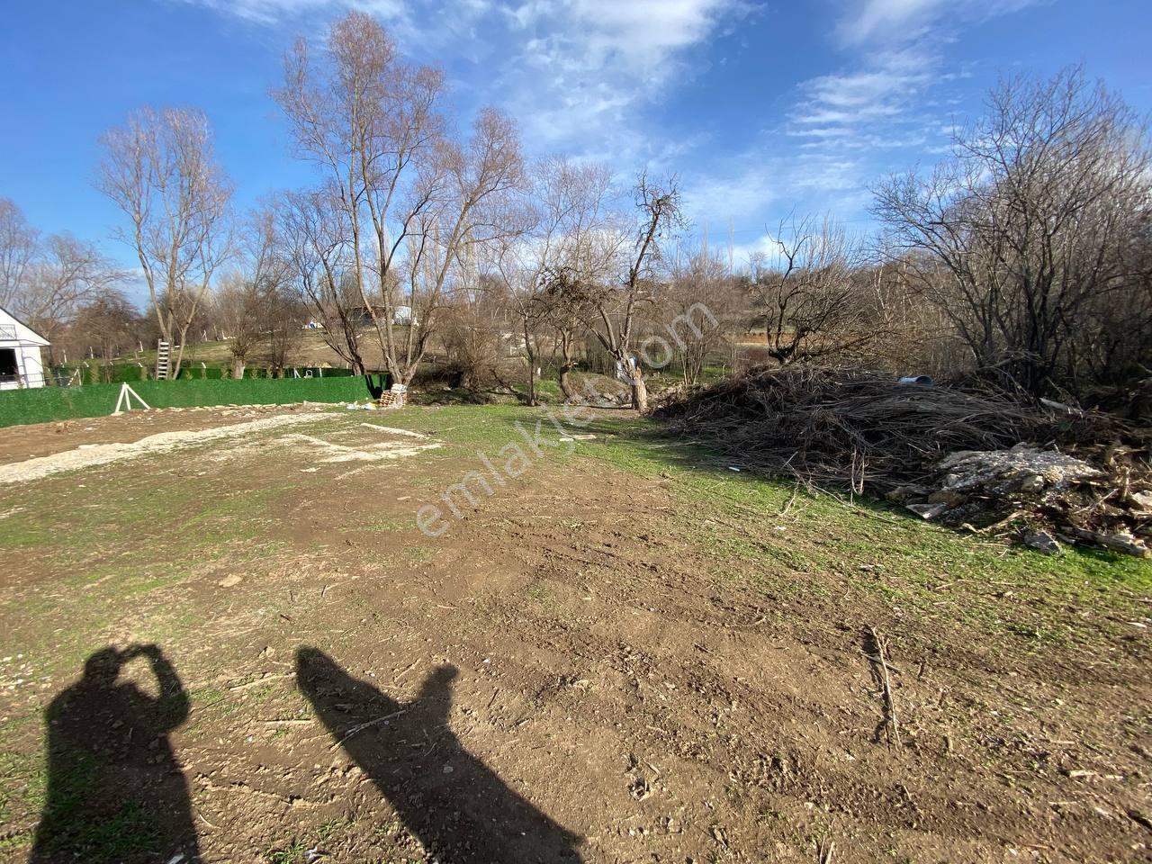 Anka Gayrimenkul'den Karapazar'ın İçinde Satılık 600 M2 Arazi
