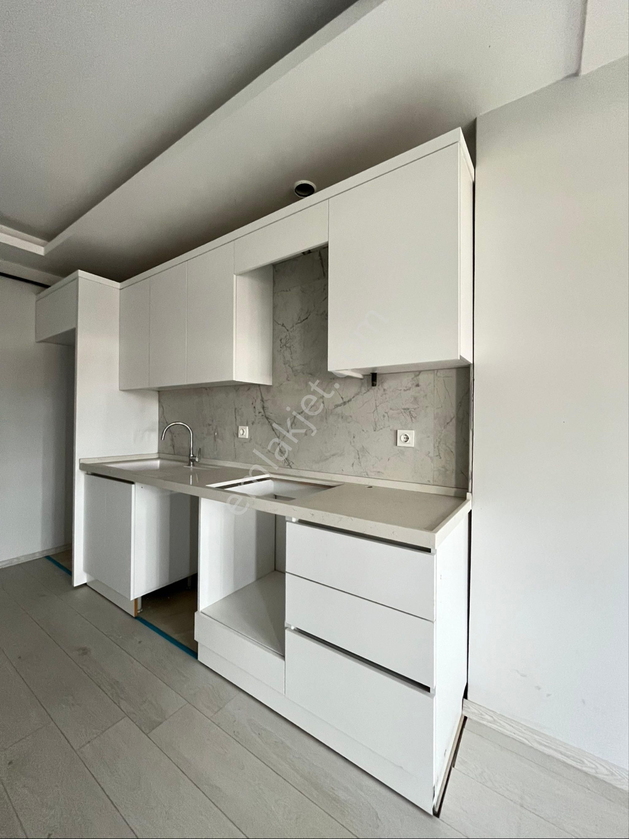 İzmir Karşıyaka İmbatlı Mah. 2+1 Satılık Daire - Görsel 7