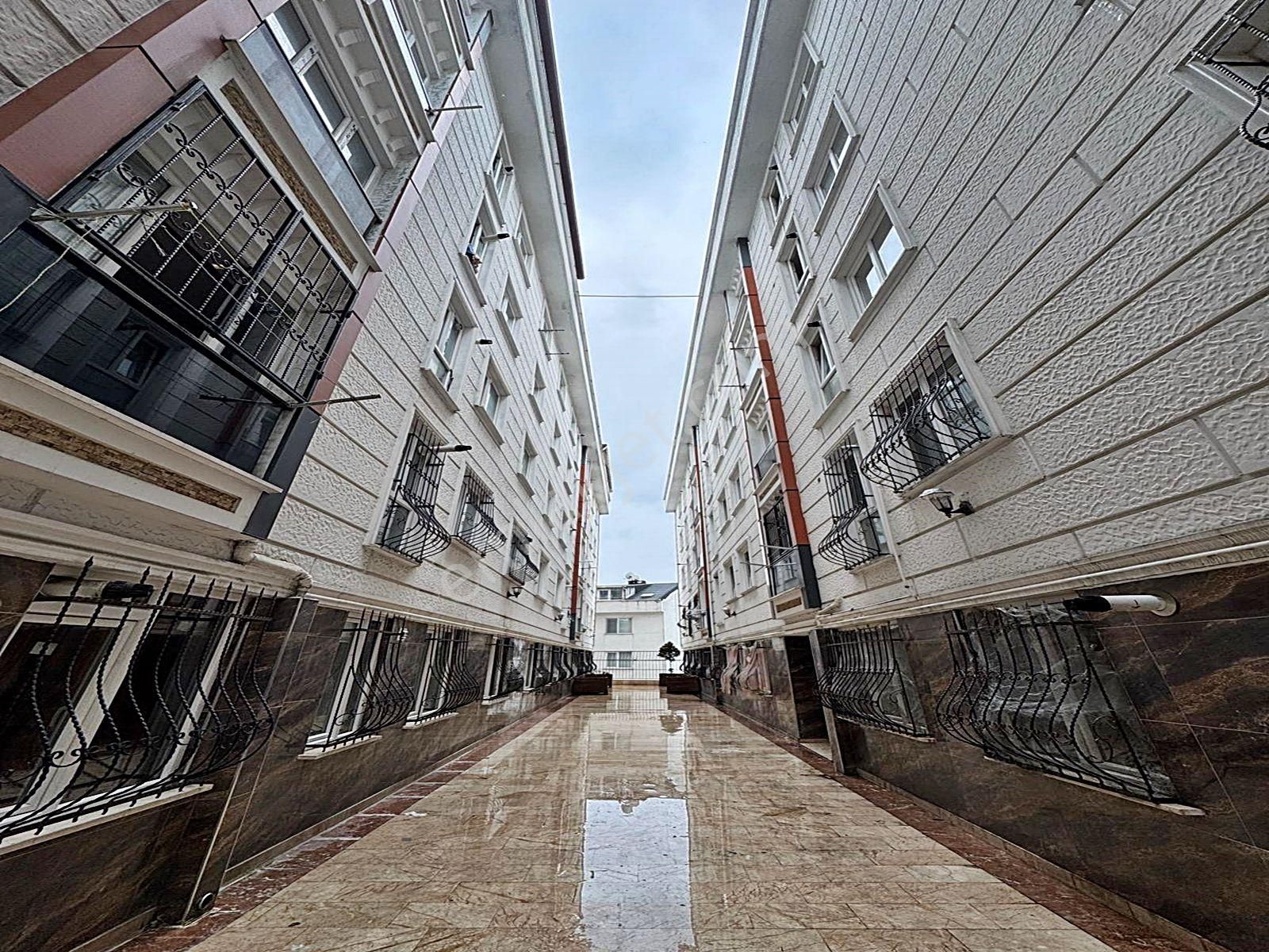 Cadde34 Yapı'dan Kıraç Atatürk Mah. Kapalı Otoparklı Site İçerisinde 3+1 Dubleks Satılık Daire