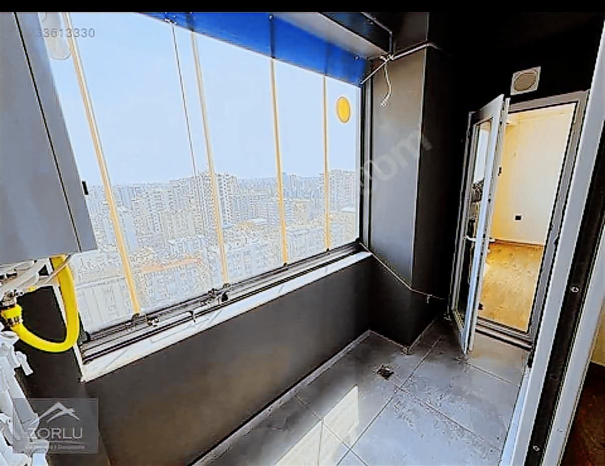 Zorlu Gayrimenkulden Kiralık Güvenlikli 1+1 Daire - Görsel 22