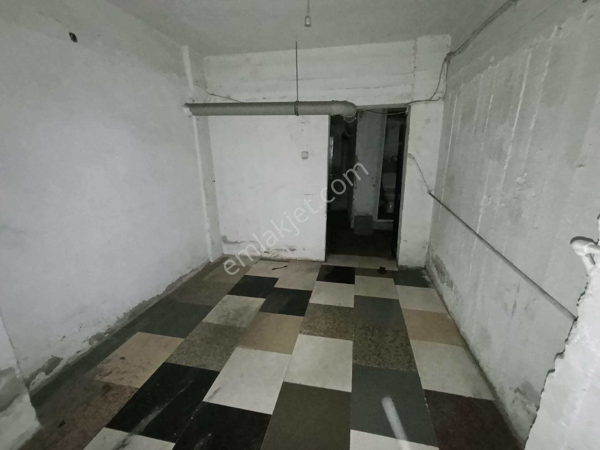 Pendik Güzelyalı Merkezde Kiralık 200m2 Depo Dükkan - Görsel 24