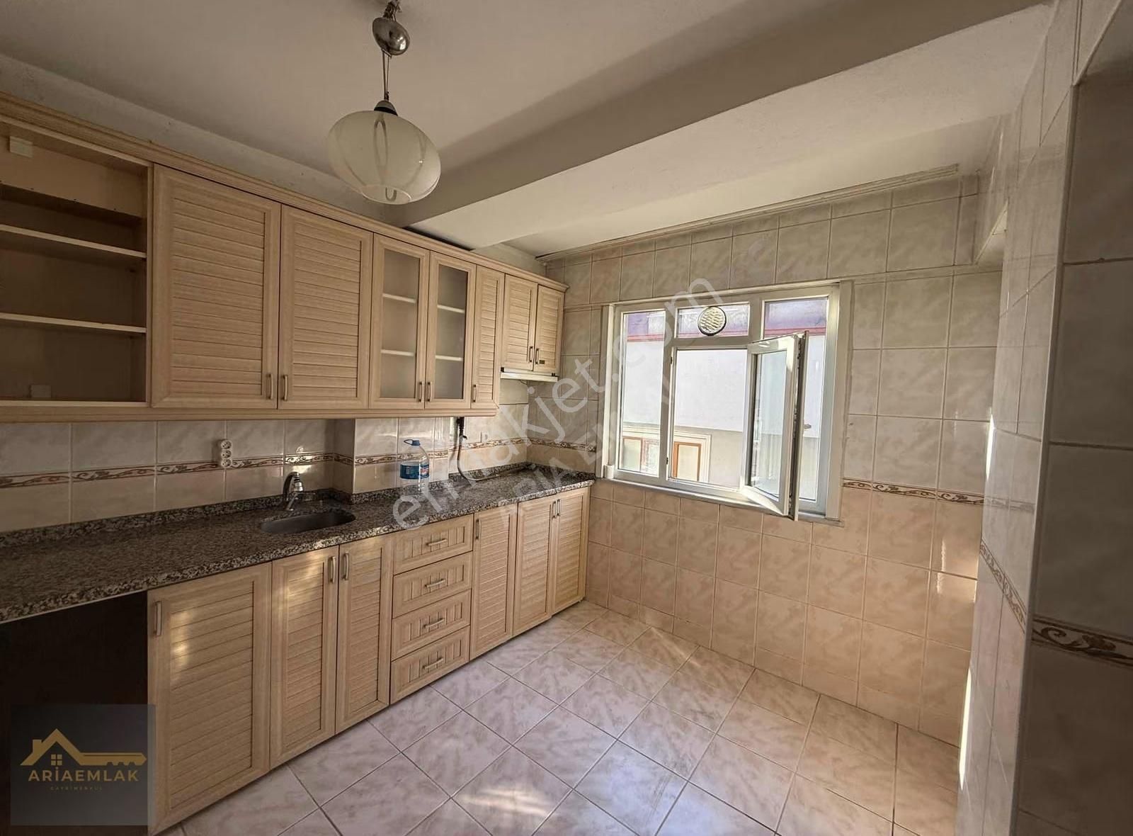 Aria Emlak'dan Cem Evi Karşısı 2+1 90m2 - Görsel 4