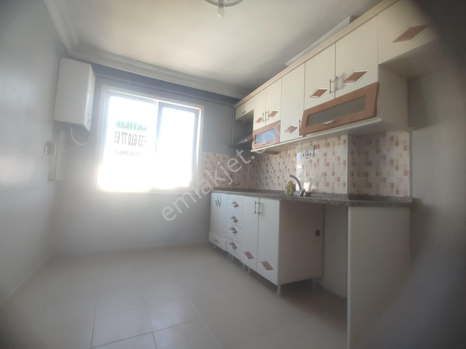 Pendik Esenyalı Ahmetyesevide Ana Cadde Üstü Büyük Kiralık 3+1 125m2 Daire - Görsel 26