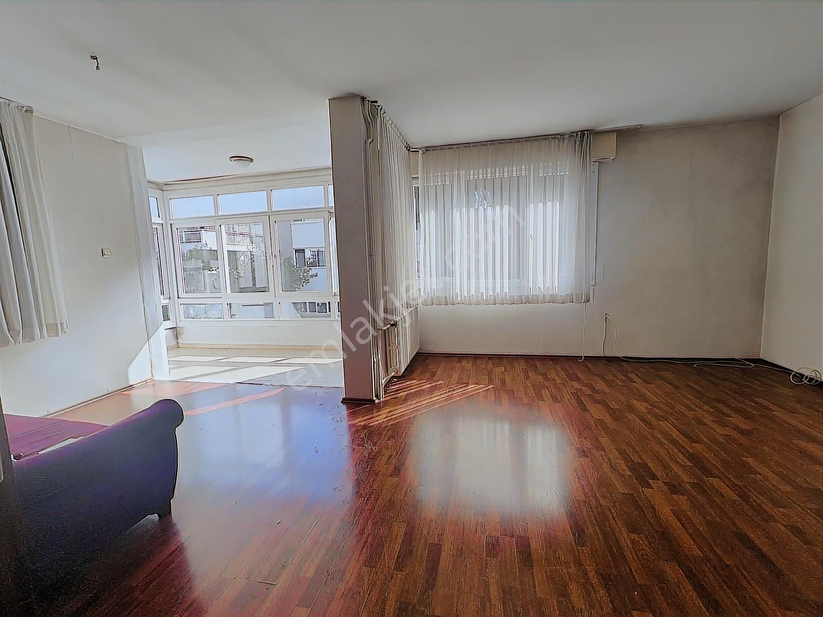 Alsancak Mükemmel Konumda Geniş 3+1 Satılık Daire Reyhan Yakını - Görsel 17