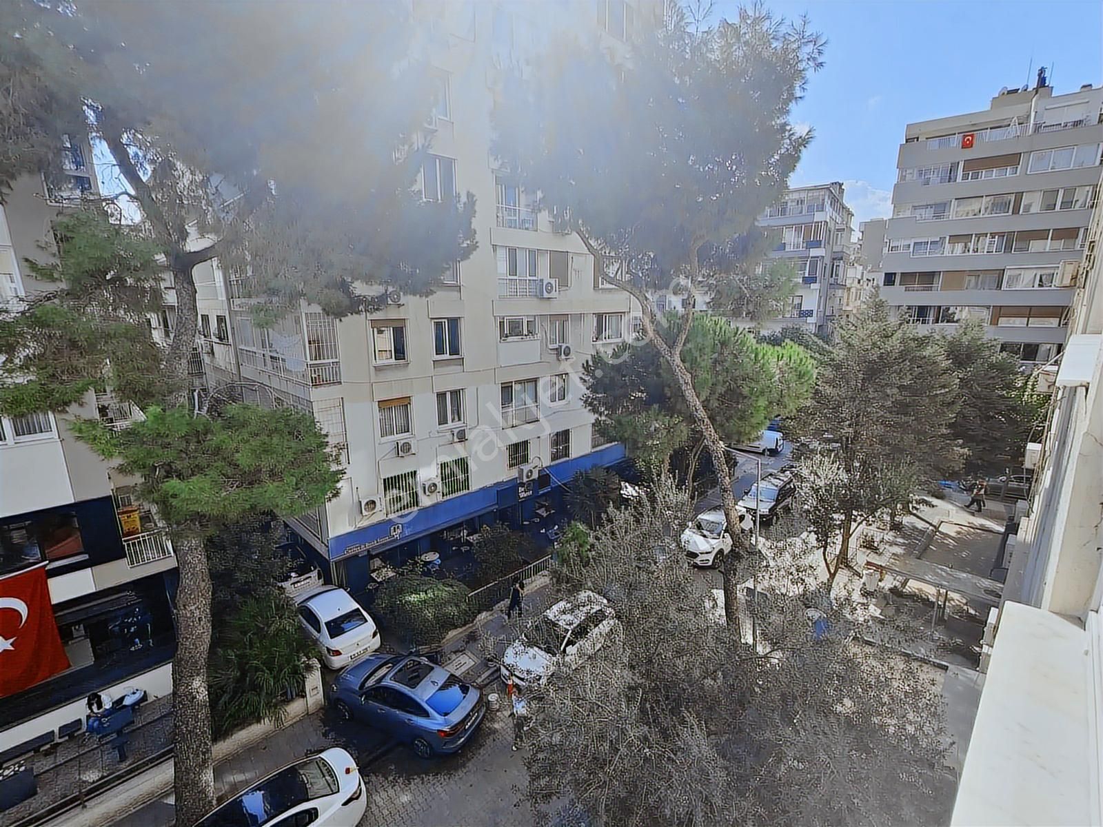 Alsancak Mükemmel Konumda Geniş 3+1 Satılık Daire Reyhan Yakını - Görsel 16