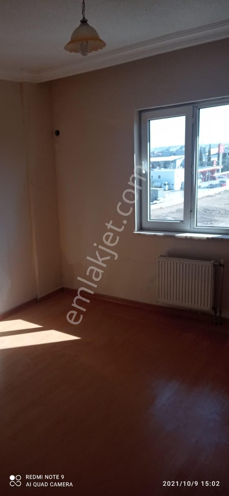 Adana Polis Okulu Kaymakamlık Yanında 2++1 Doğalgazlı Parkeli Merkezi Konumda Kiralık Daire - Görsel 6