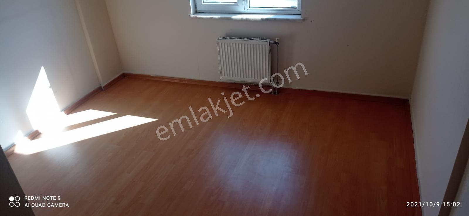 Adana Polis Okulu Kaymakamlık Yanında 2++1 Doğalgazlı Parkeli Merkezi Konumda Kiralık Daire - Görsel 2