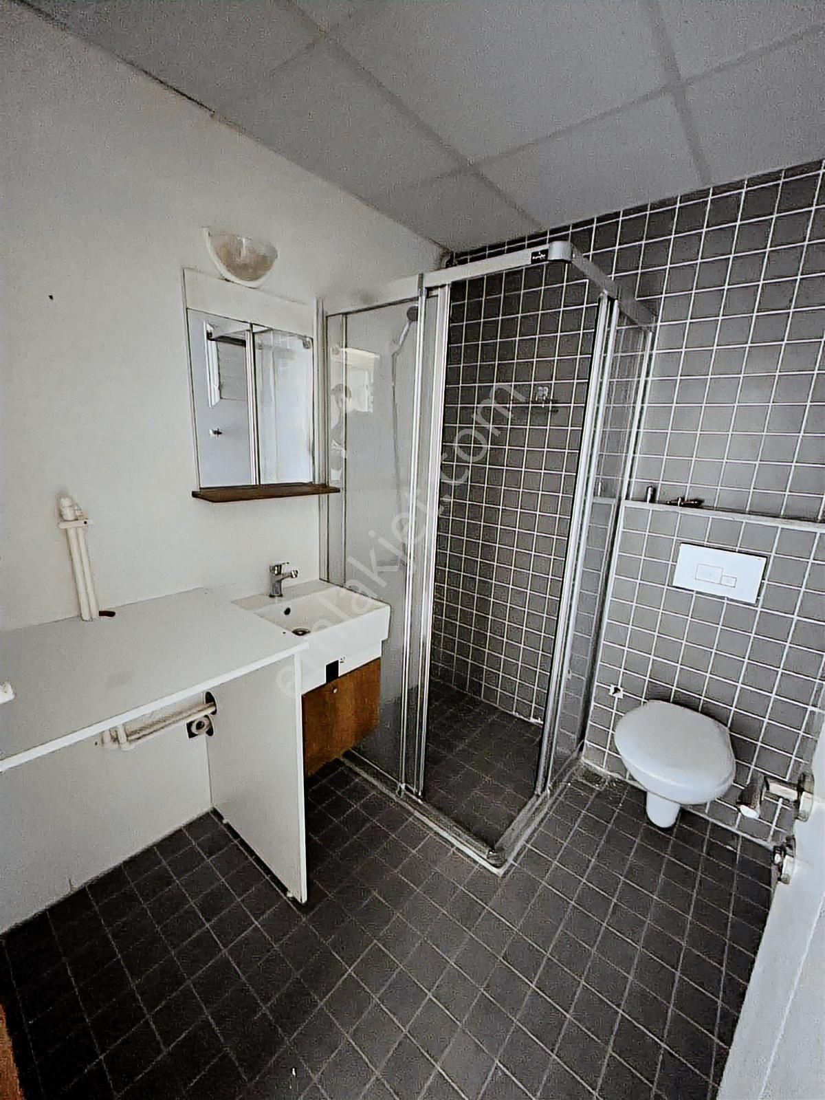 Kule Park'dan Gültepe'de Üniversite'ye Yakın 2+1 Kiralık Daire - Görsel 17