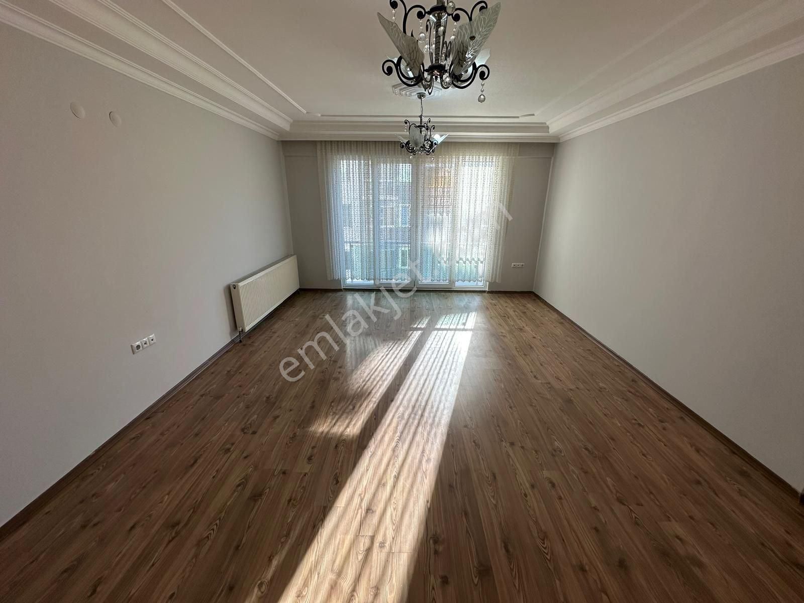 Beylikdüzü Yakuplu Marmara Da Satılık Daire 3+1 165 M2 Geniş Ferah Güney Batı Cephe Daire - Görsel 12