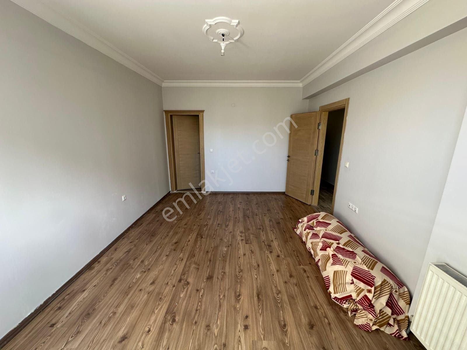 Beylikdüzü Yakuplu Marmara Da Satılık Daire 3+1 165 M2 Geniş Ferah Güney Batı Cephe Daire - Görsel 18