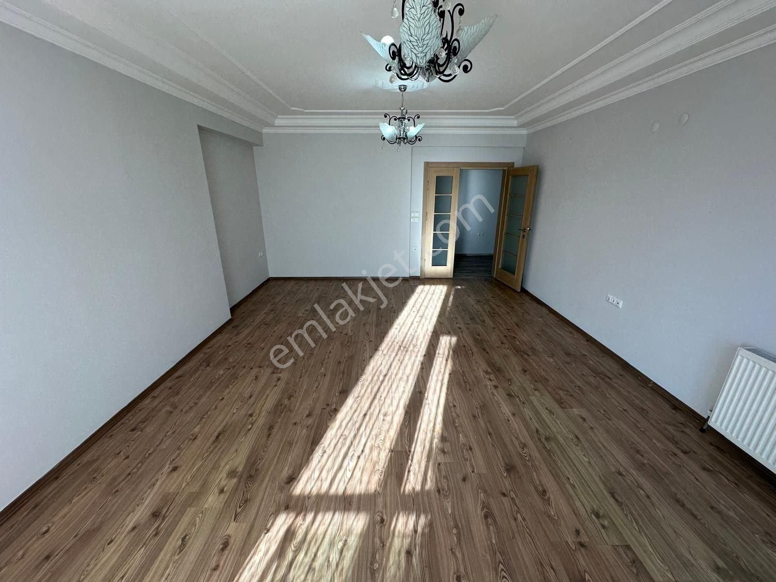 Beylikdüzü Yakuplu Marmara Da Satılık Daire 3+1 165 M2 Geniş Ferah Güney Batı Cephe Daire - Görsel 14