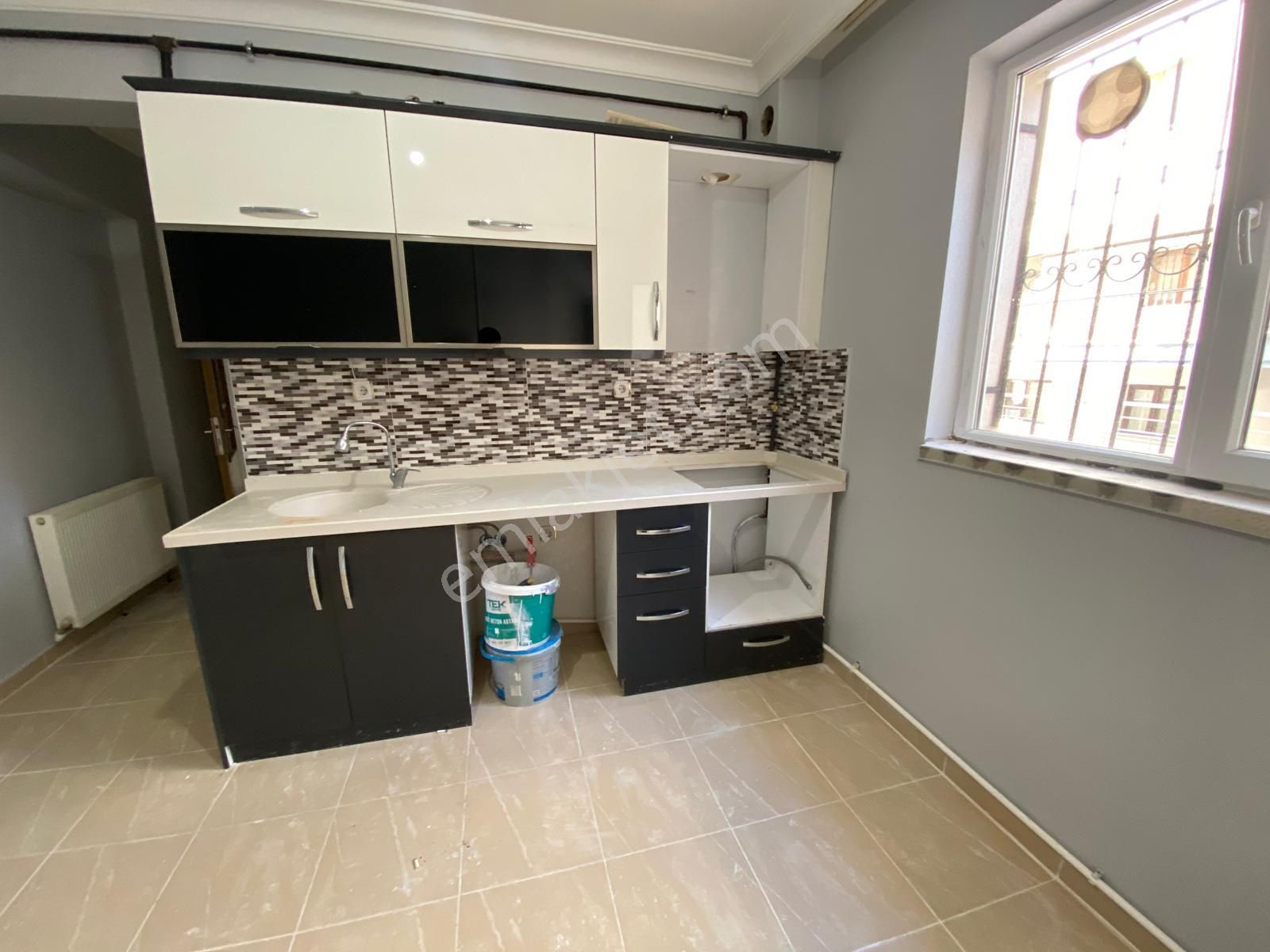 Altındağ - Karapürçek Mahallesi Uçaklı Park Yakınında Asansörlü 3+1 Satılık Fırsat Dairesi !!!