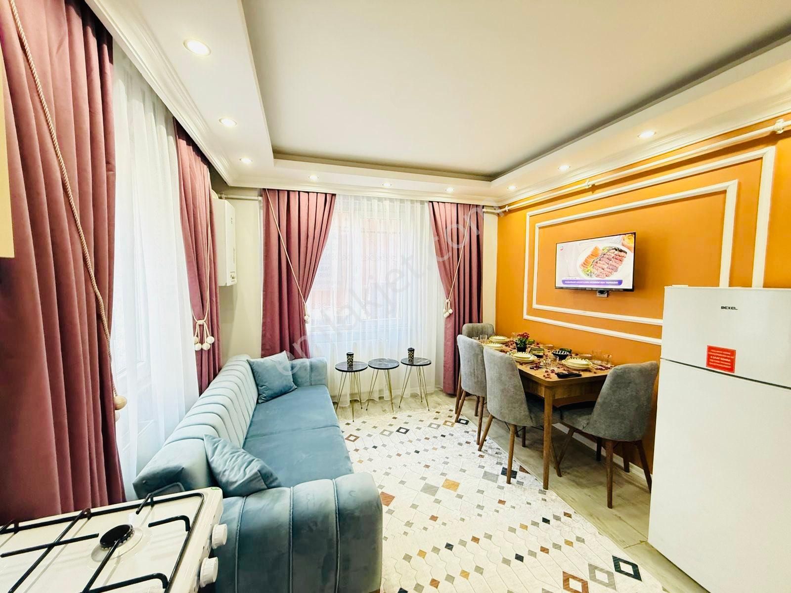 Full Sıfır Eşyalı Metro 11 Dk Y.giriş 2+1 Ferah Merkezi Konumda