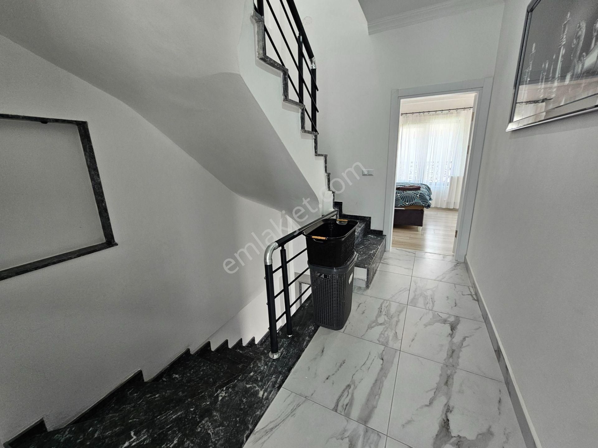 Deniz'den Kocaali Sakarya'da 3+2 Müstakil Havuzlu , Denize Yakın , Merkezi Konumda Villa - Görsel 16