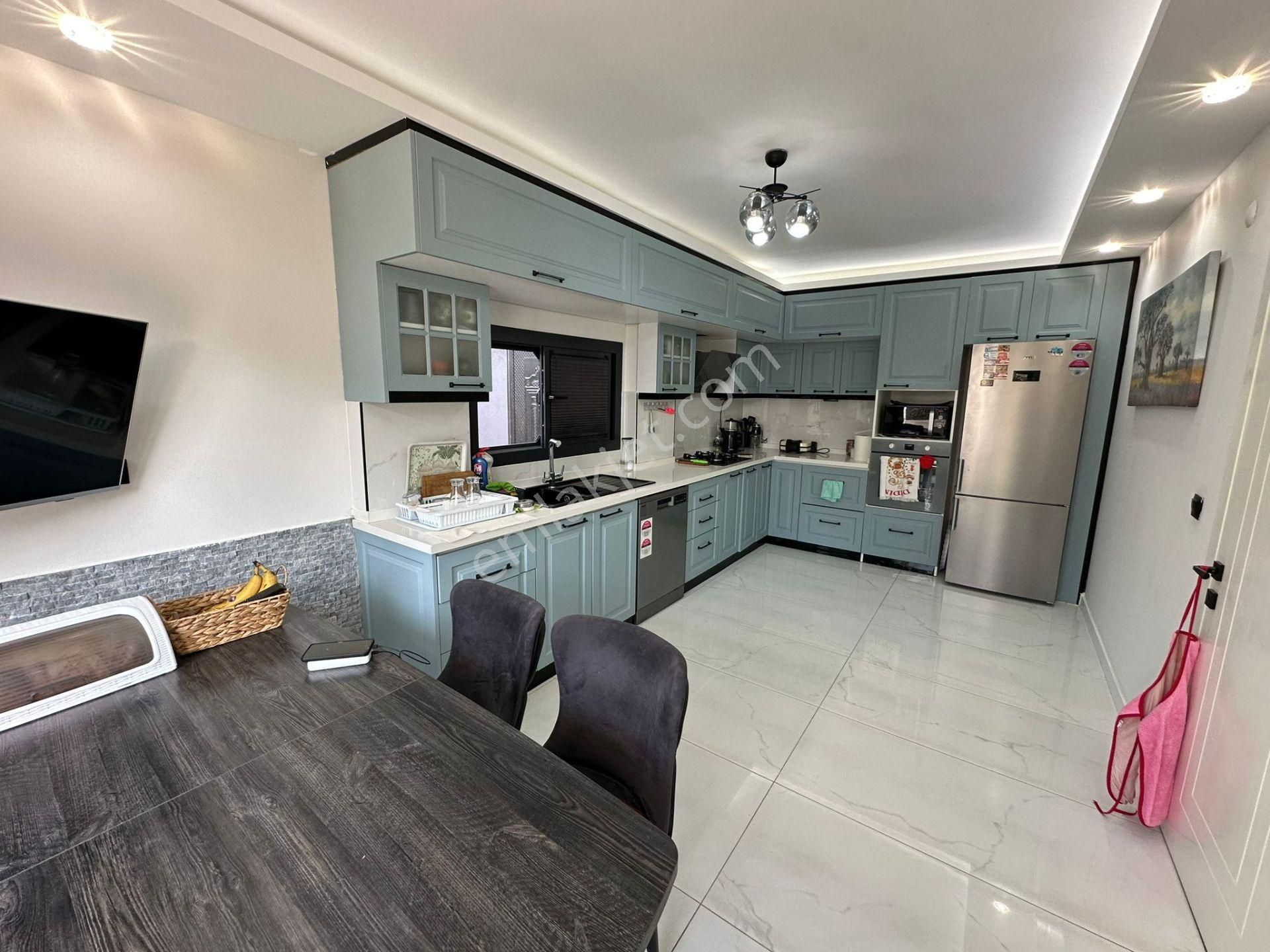 Didimde Tercih Edilen Lokasyonda 4+1 Havuzlu Villa - Görsel 9