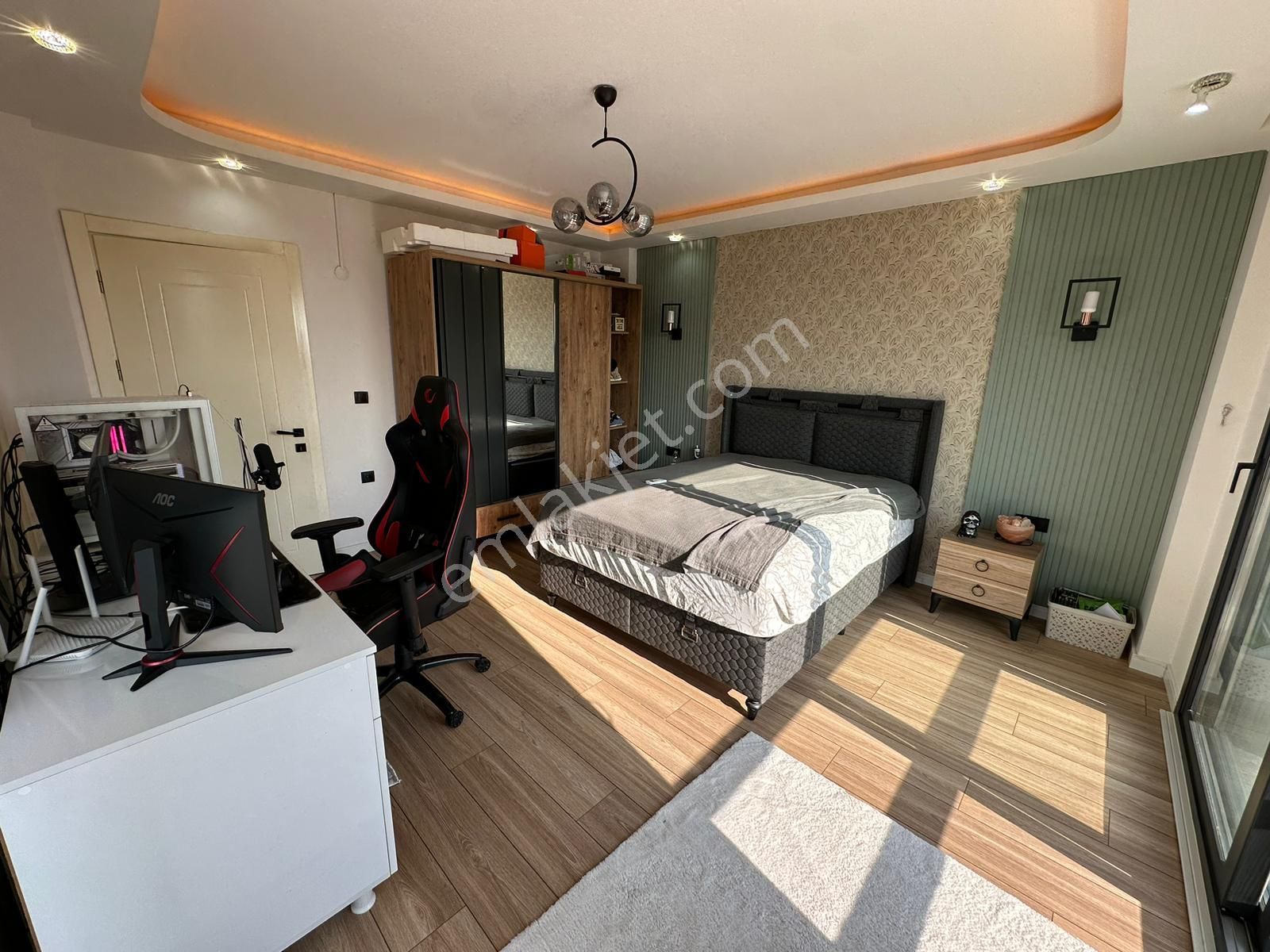 Didimde Tercih Edilen Lokasyonda 4+1 Havuzlu Villa - Görsel 11