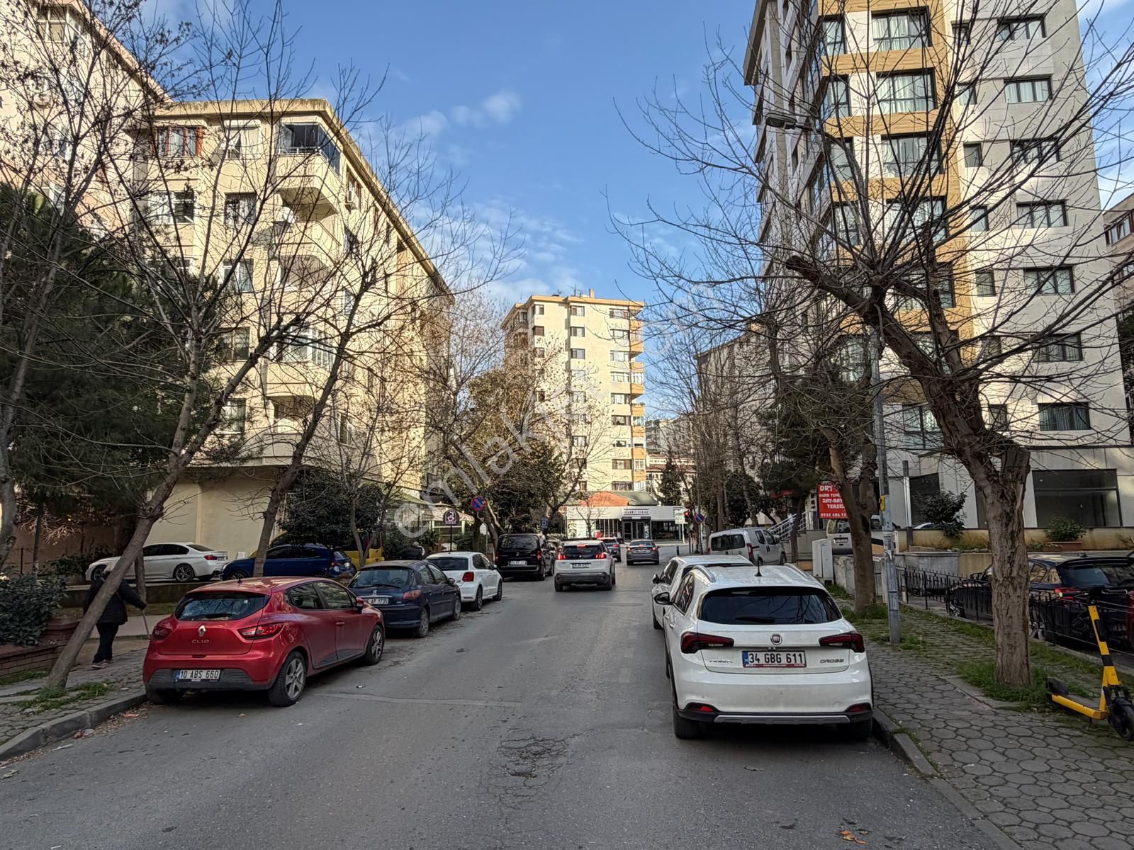 Kozyatağı Acıbadem Has Civarı Prestijli Binada Masrafsız Geniş M2'de - Görsel 25