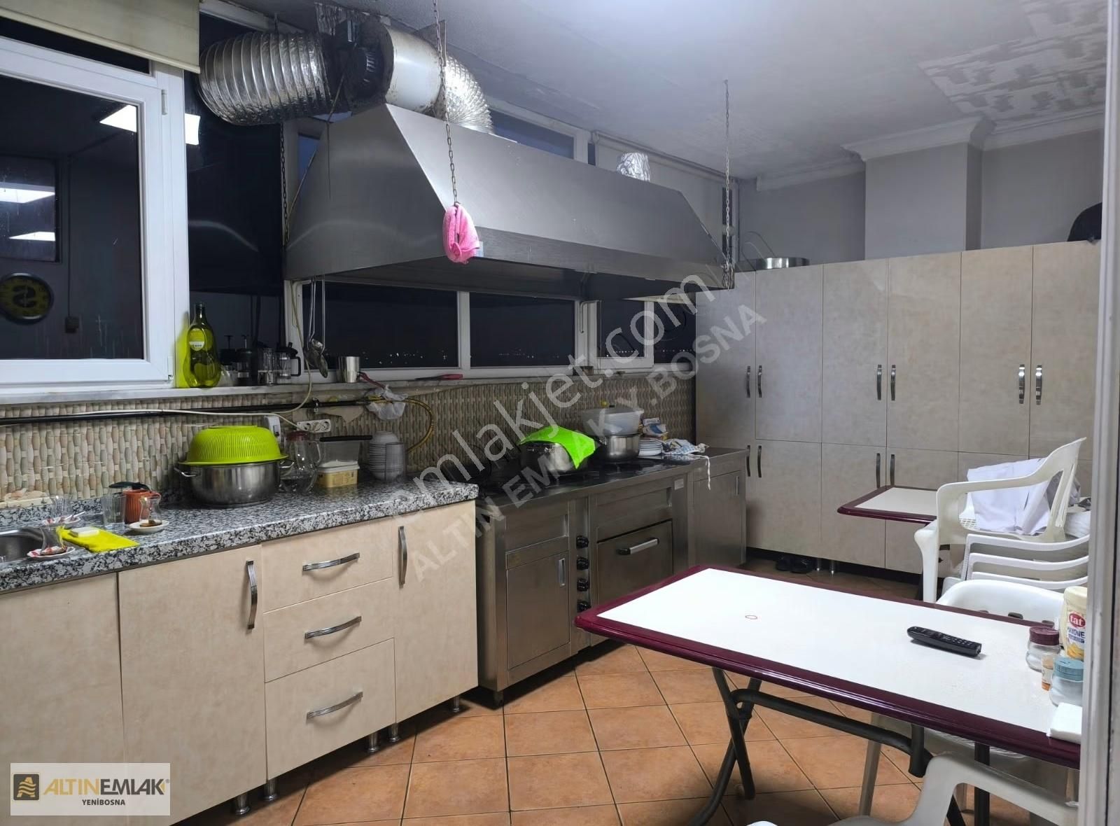 Çobançeşmede 700 M2 İş Hanı Katı Kuyumcukent Yanı - Görsel 14