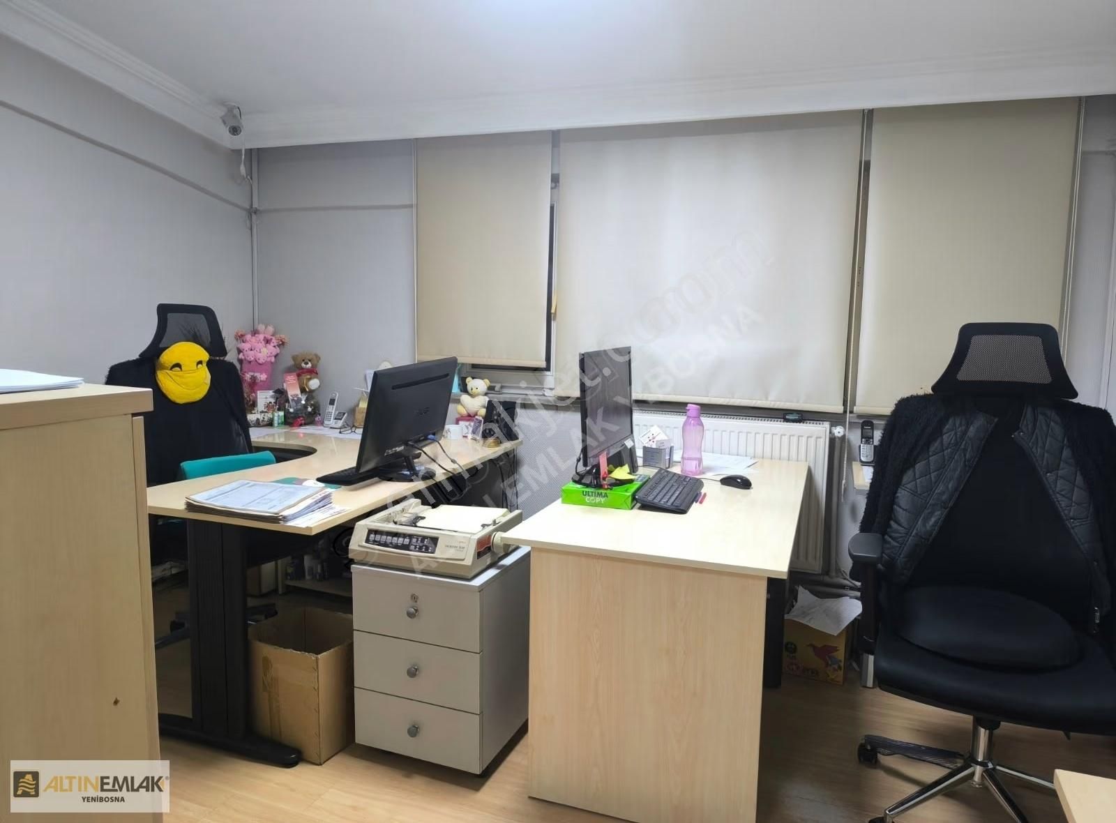 Çobançeşmede 700 M2 İş Hanı Katı Kuyumcukent Yanı - Görsel 17