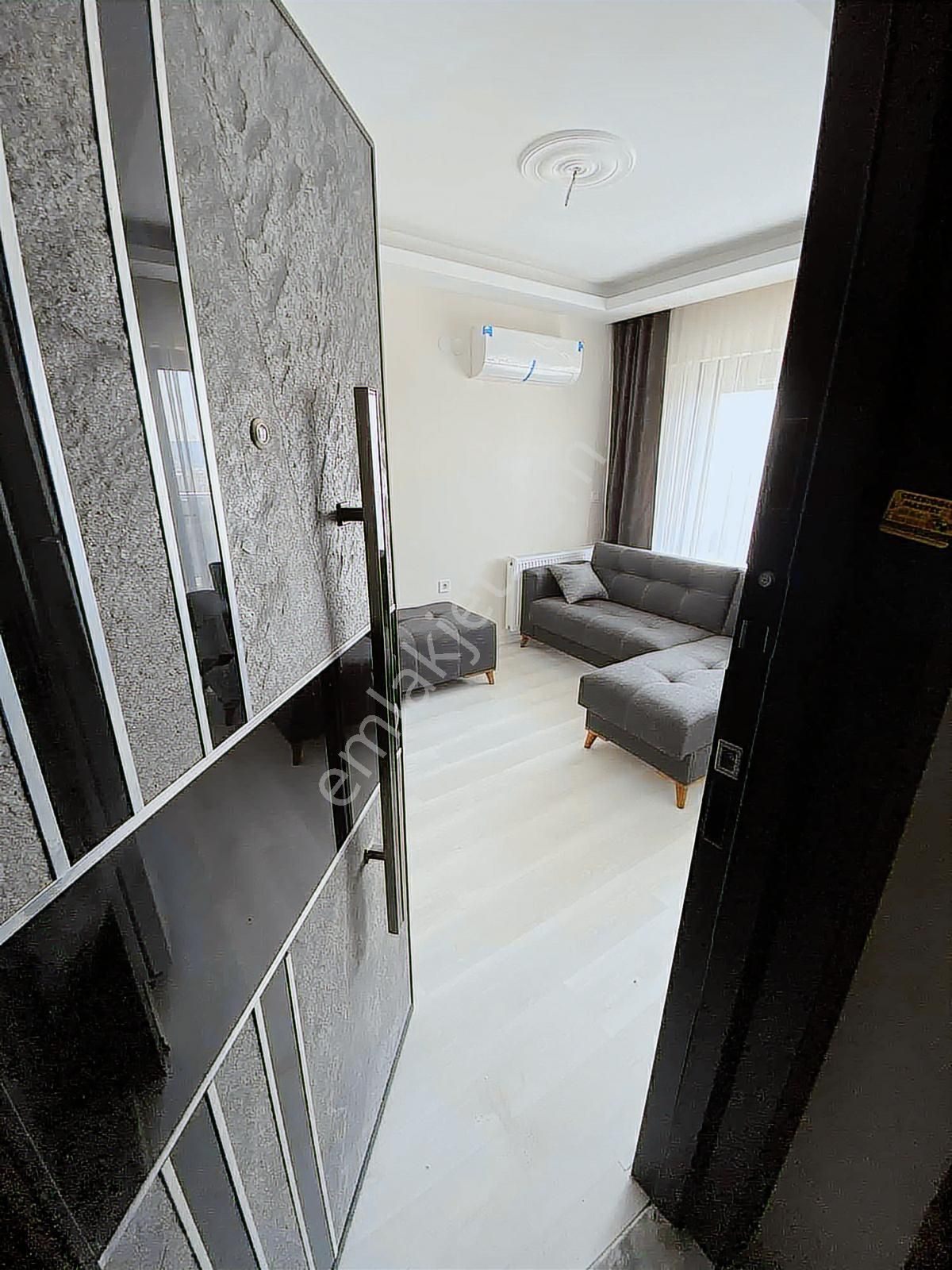 Namlı'dan Havuzu Sıte Içerısınde Memur Kıracılı Lüks 1 + 1 - Görsel 19