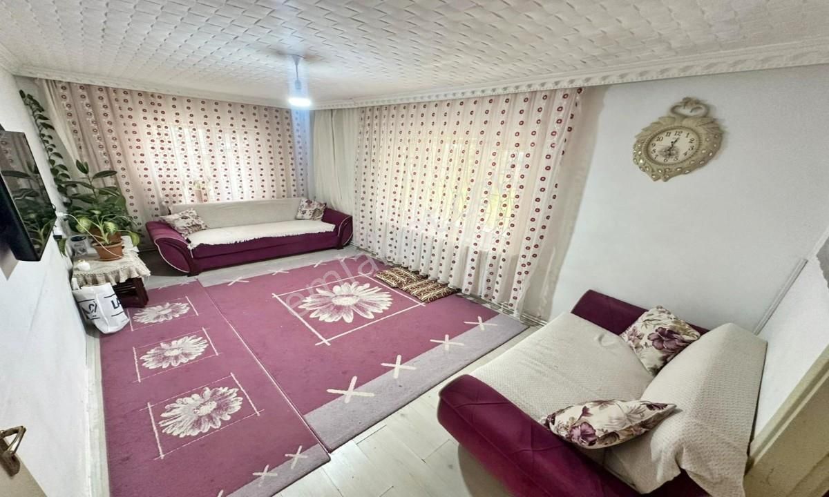 Akşamsettinde Çağlayan Cad. Üzerinde 3+1 Yapılı Masrafsız - Görsel 13