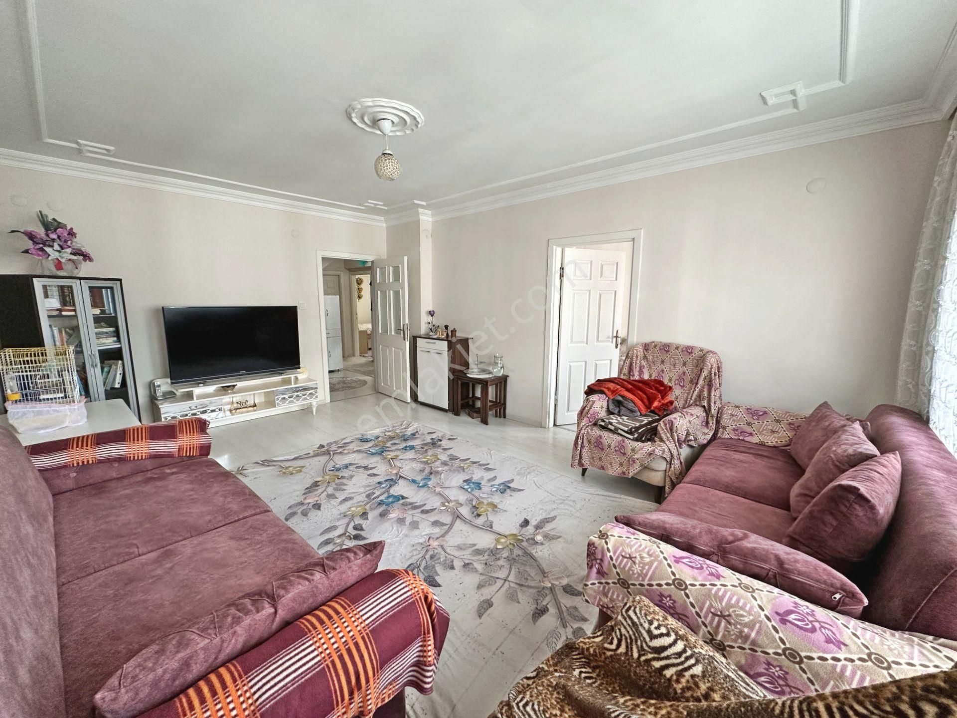 Misket Düzlükte Kapalı Teraslı Çift Banyolu 4+1 Satılık Dublex - Görsel 8