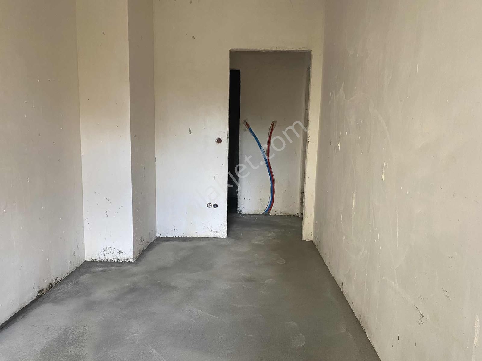 Turyap'tan Minibüs Caddesine Yürüme Mesafesinde Sıfır 2+1 - Görsel 30