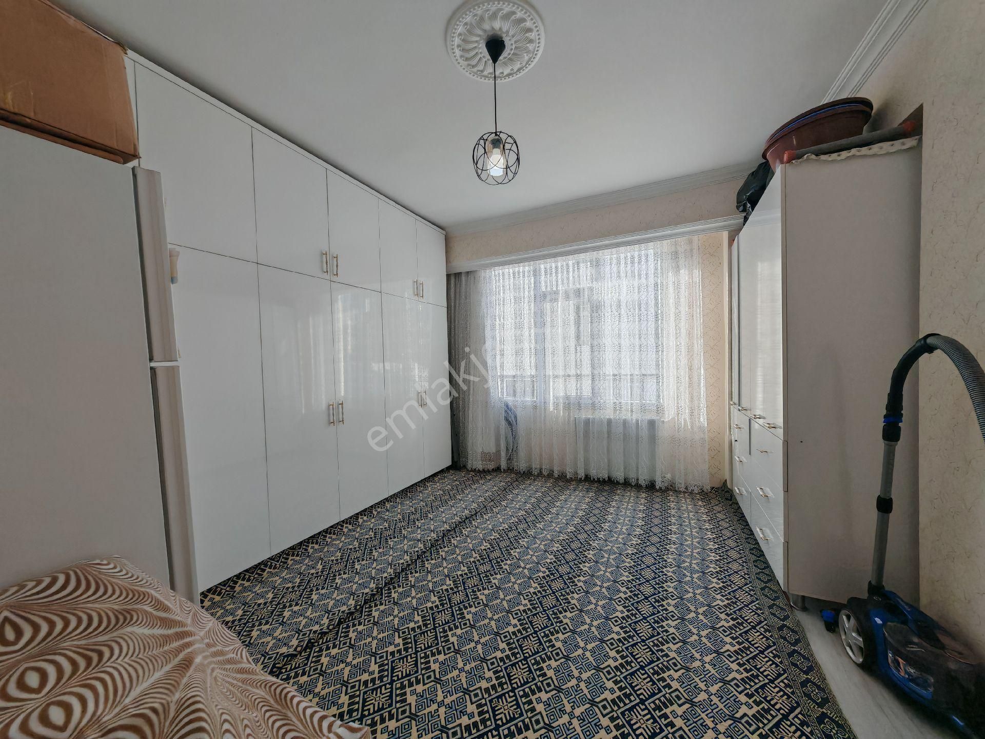 Faruk Yüksel Emlak Seyrantepe'de Merkezi Konumda 4 Oda Ferah Daire Cadde Üzeri Full Yapılı - Görsel 23