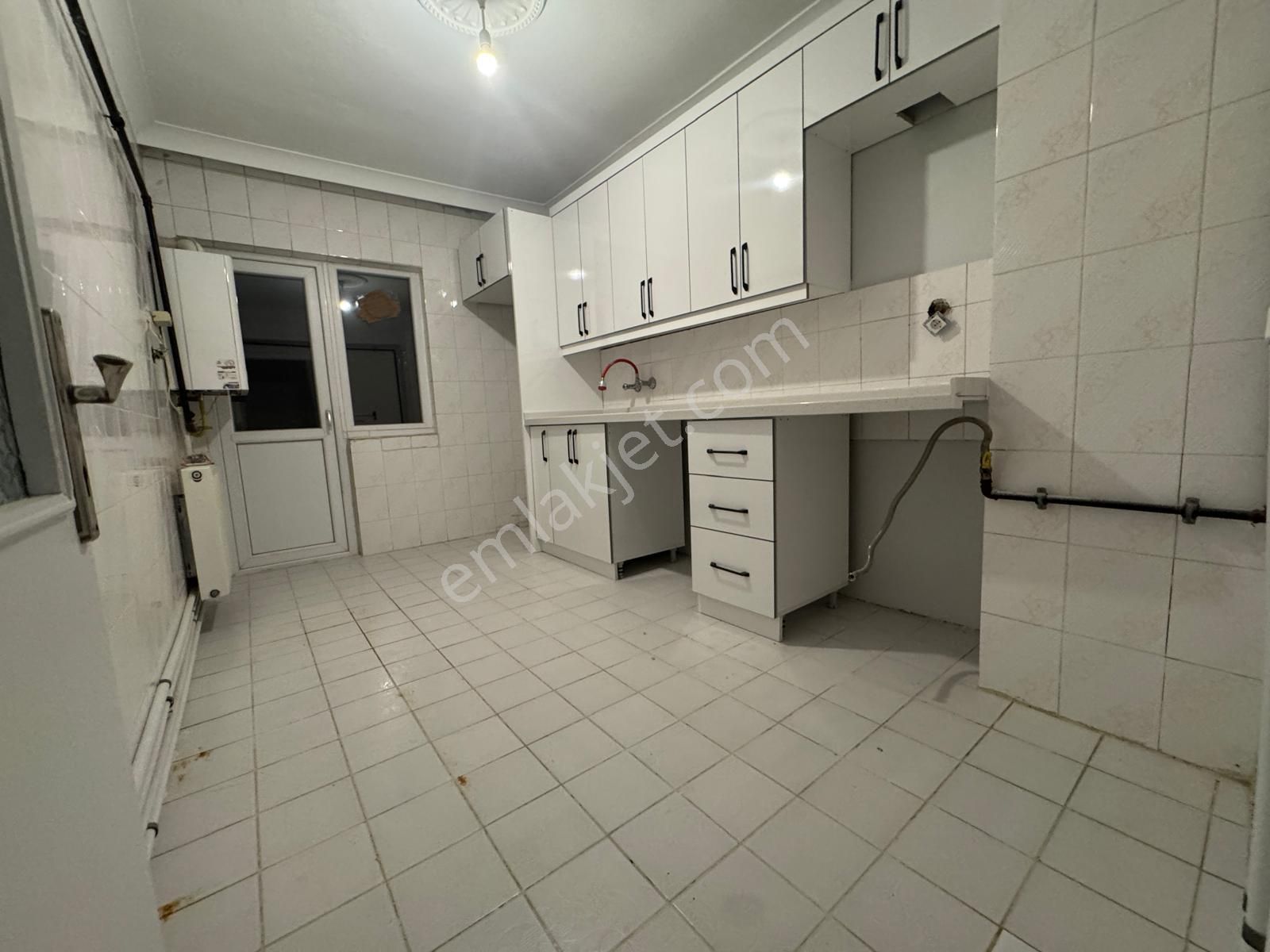 Mamak - Başak Mahallesi Full Yapılı, Altı Dolu 3+1 Satılık Fırsat Daire !!! - Görsel 2