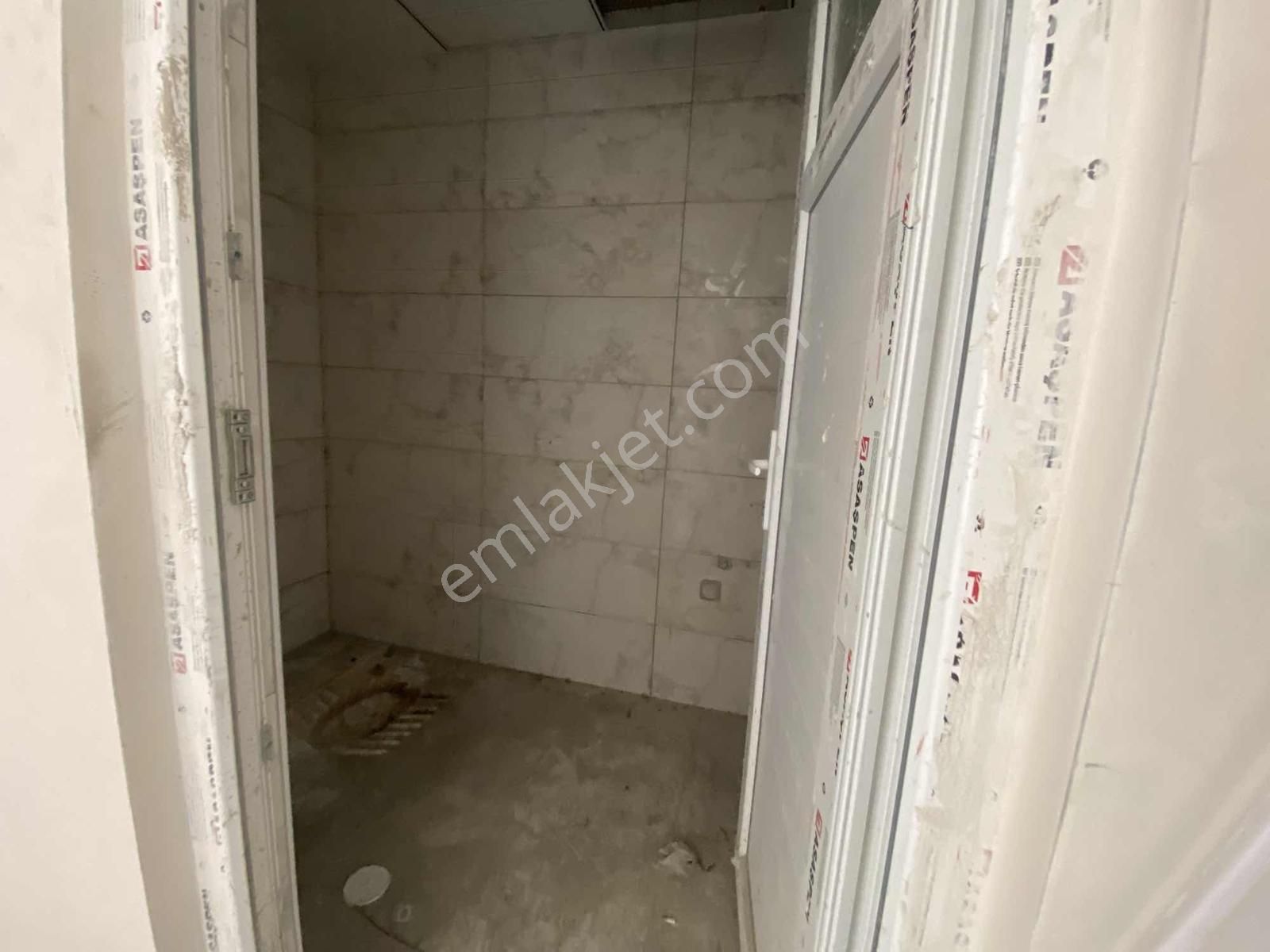 Yağmur Emlak'tan Stadyum Karşısında Satılık Sıfır Dükkan - Görsel 5